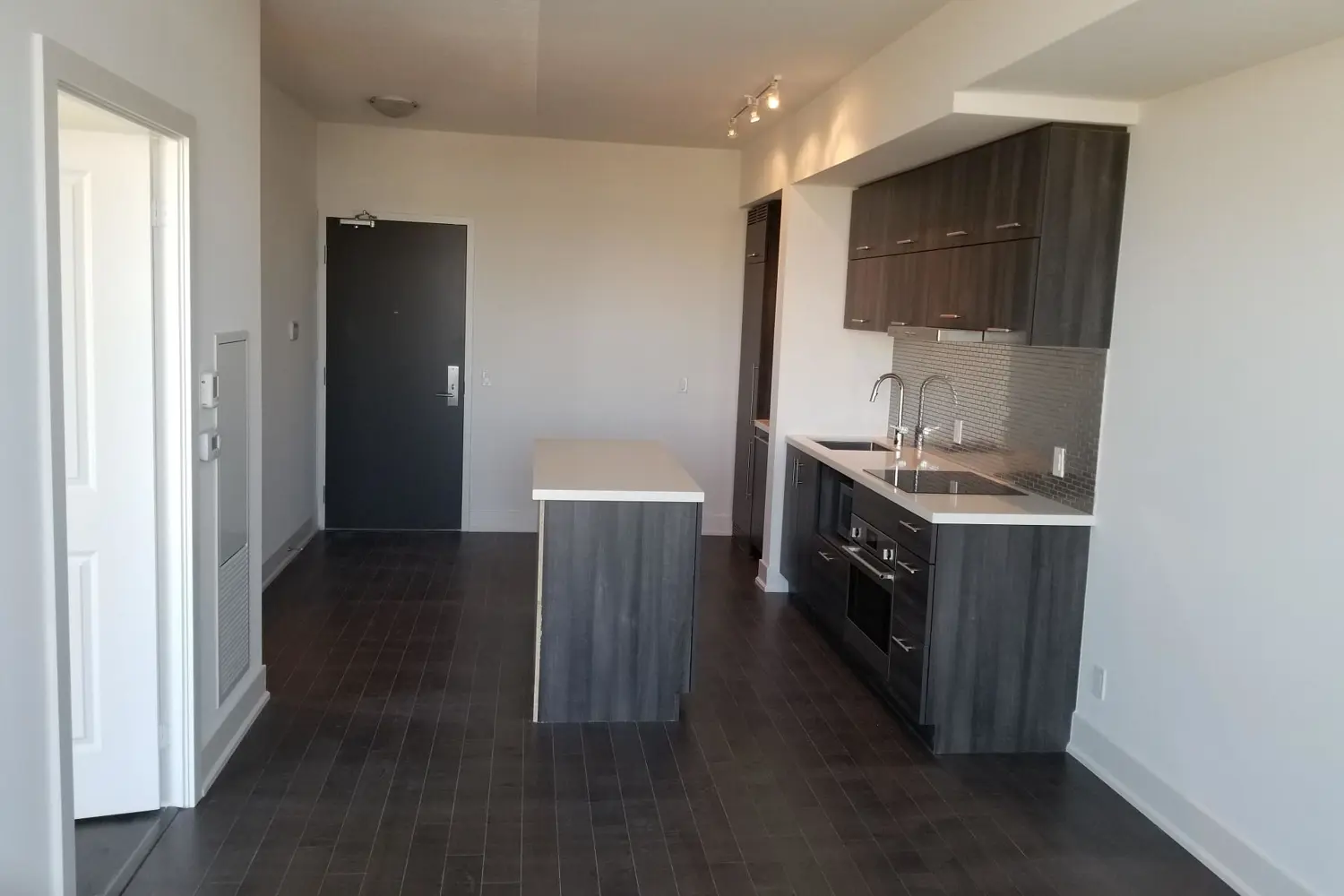 Additional image 4 of 8081 Birchmount Road 1113