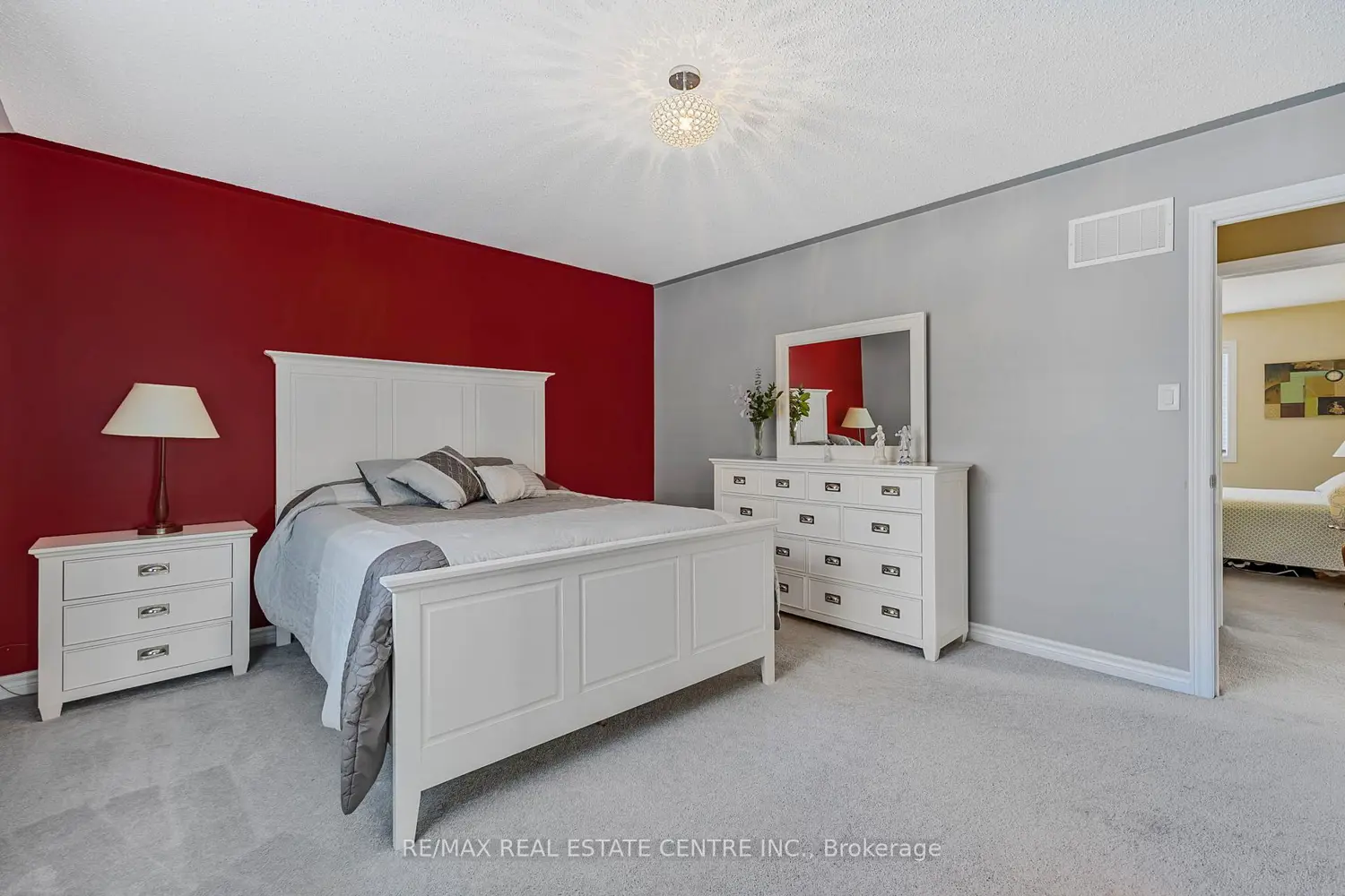 Additional image 13 of 904 O'reilly Crescent