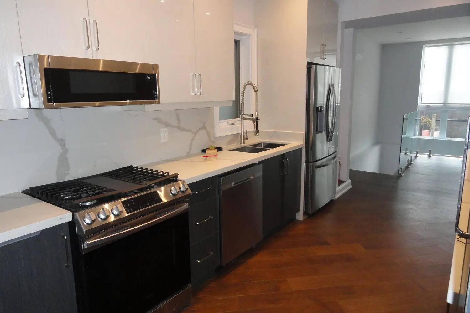 Additional image 7 of 33 Edwin Avenue