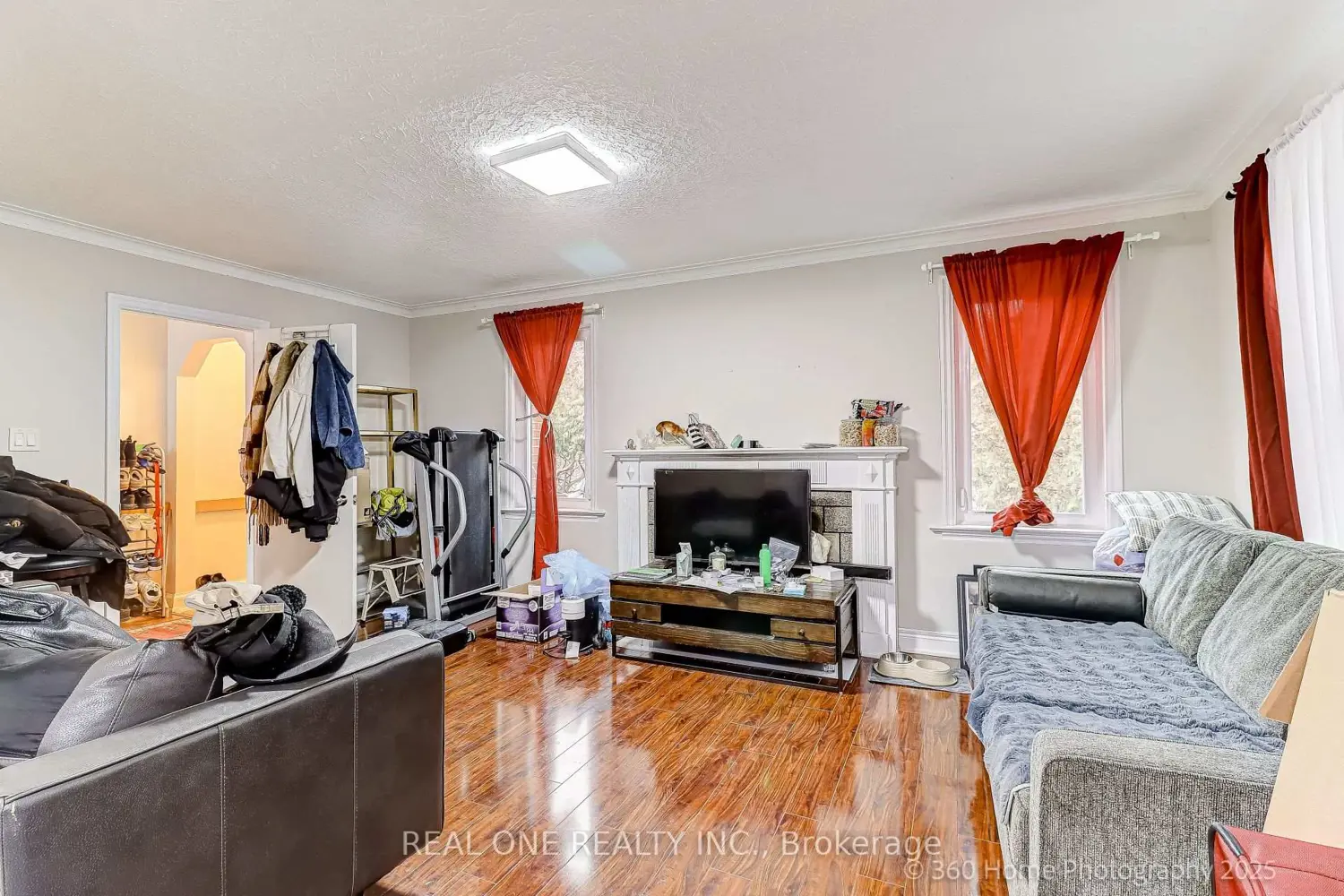 Additional image 5 of 212 Cummer Avenue