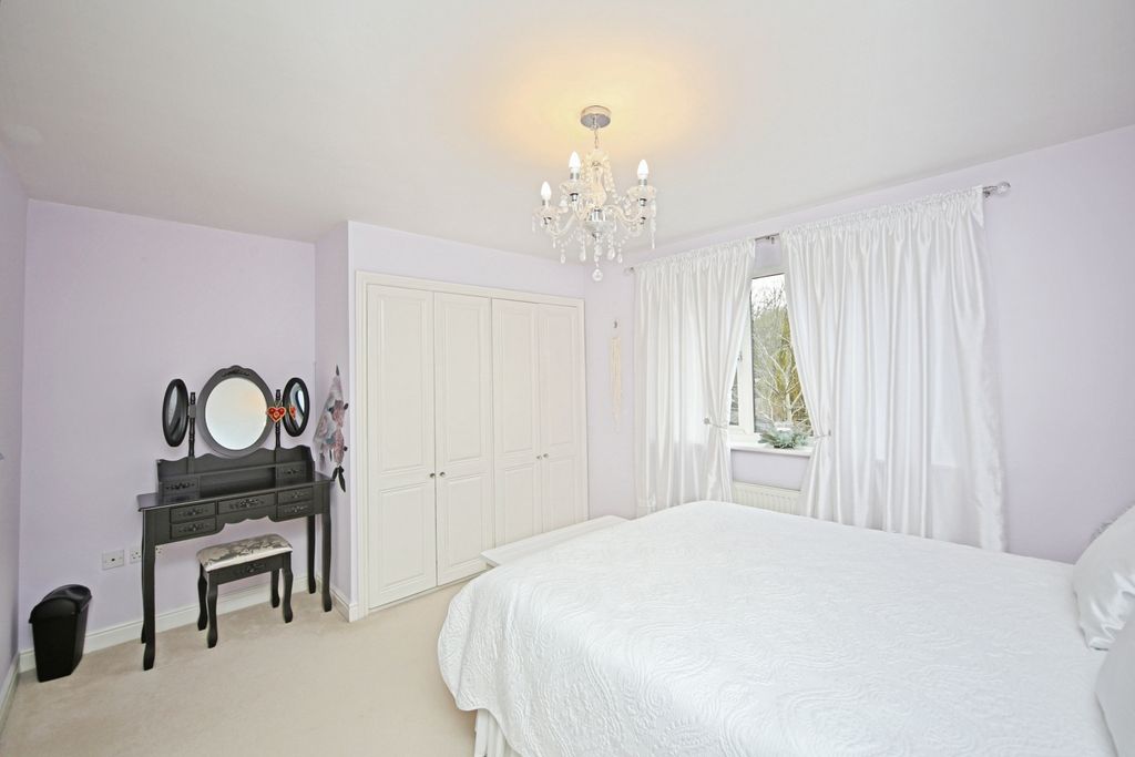 Additional image 15 of 4 bed end terrace house for saleElm Drive, Birmingham B31