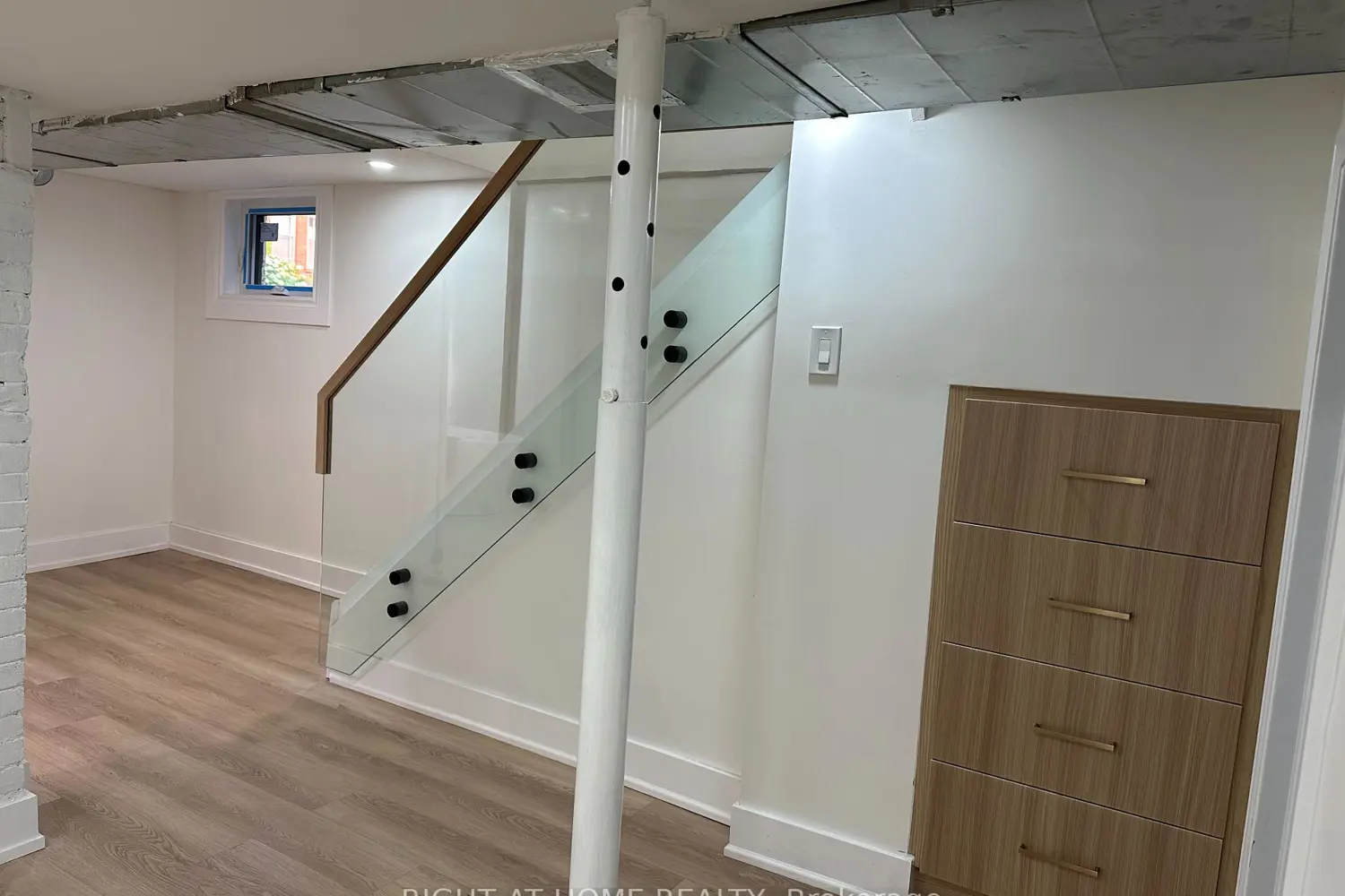 Additional image 16 of 210 Dearborn Avenue