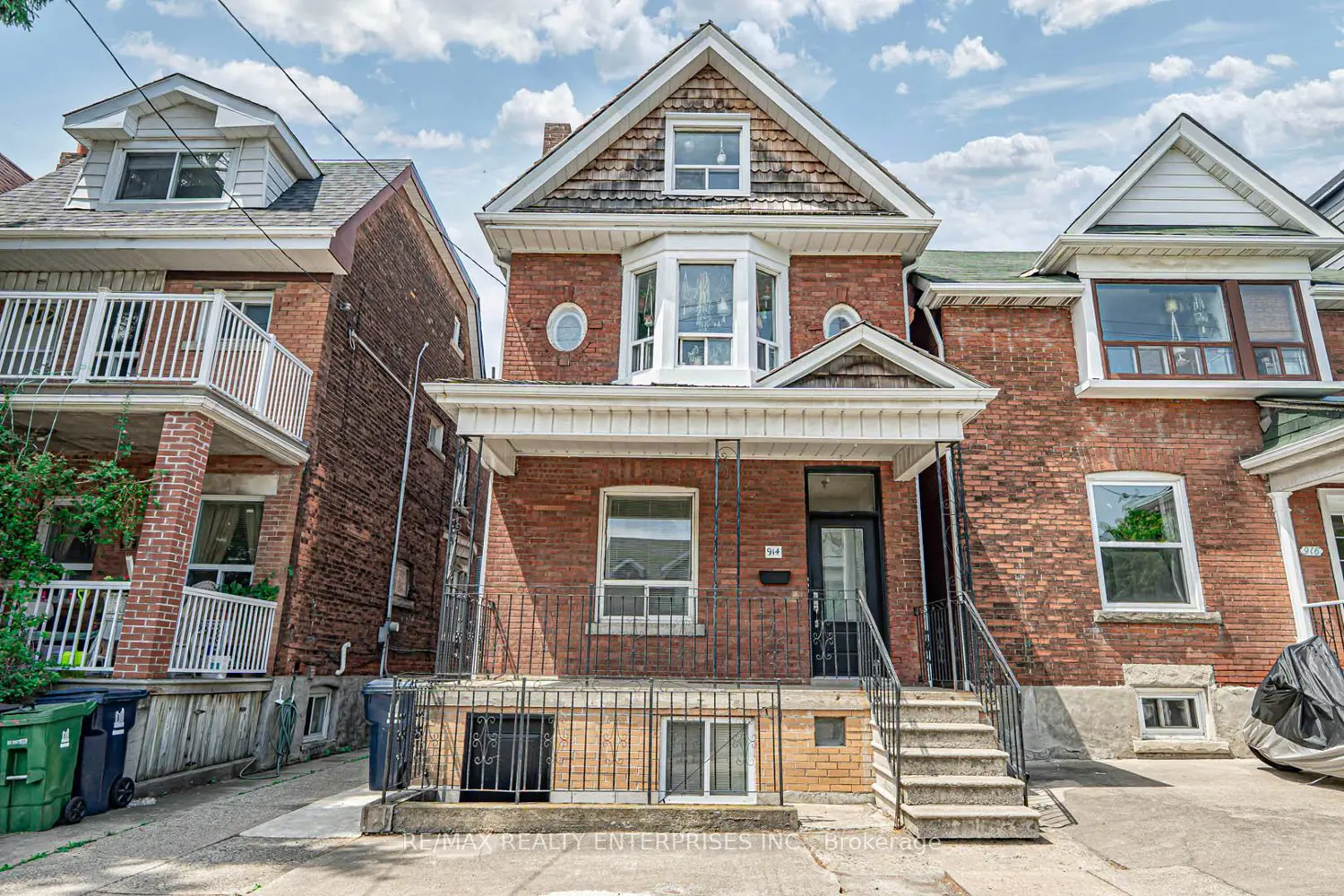 914 Dovercourt Road
