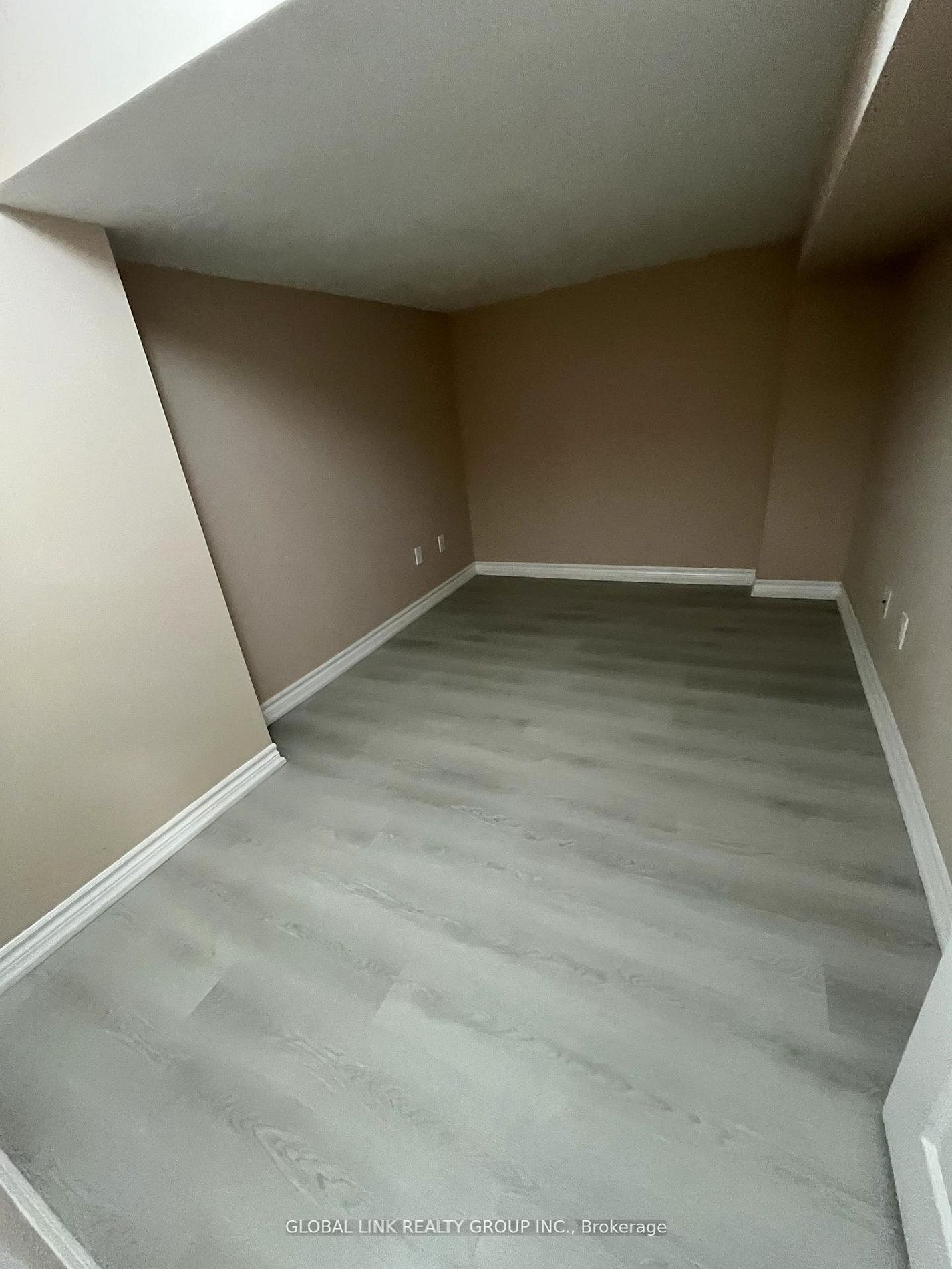 Additional image 2 of basement-166 Valentina Drive, Markham, ON, L3R 4R8