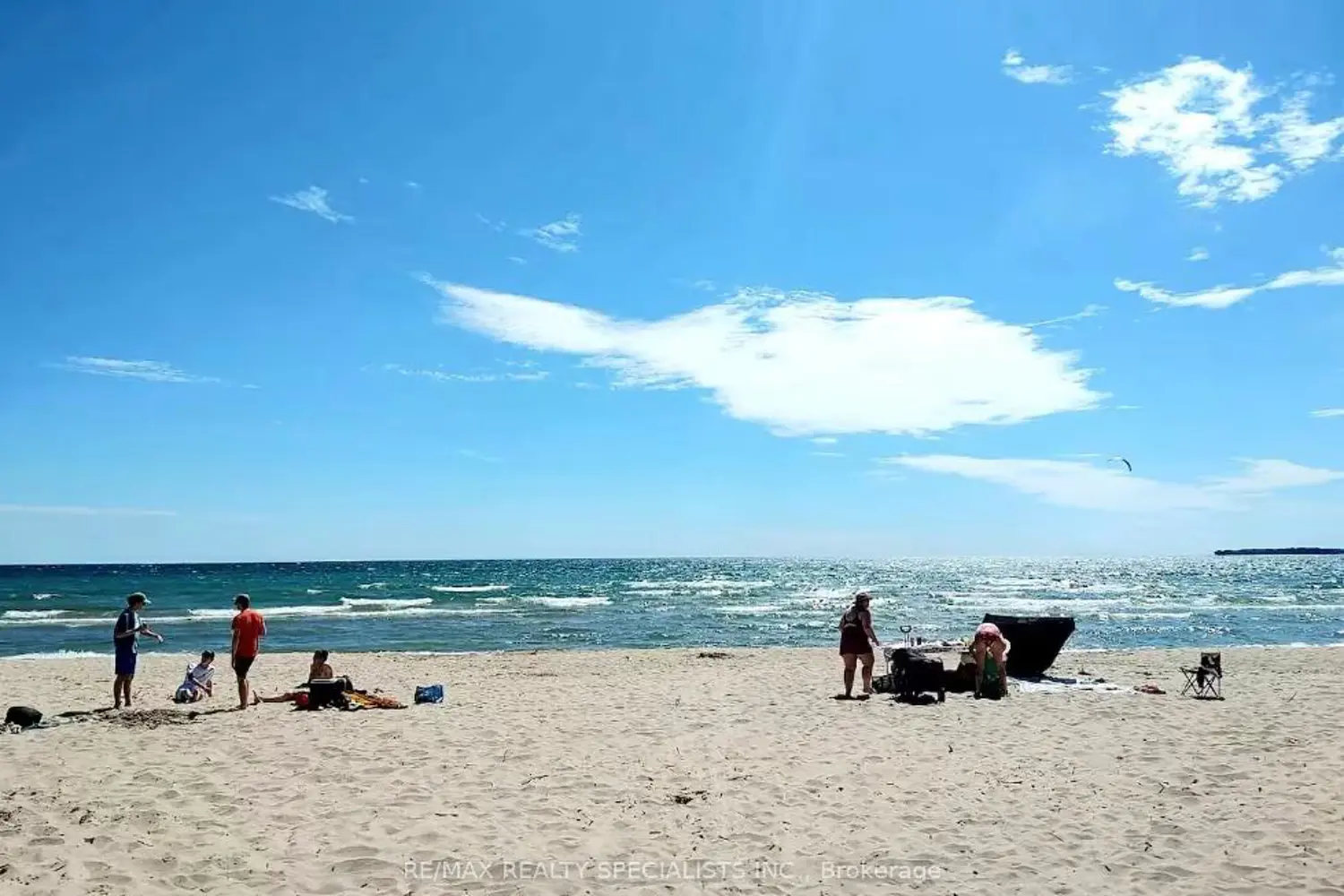 Additional image 18 of 12209 Lakeshore Road