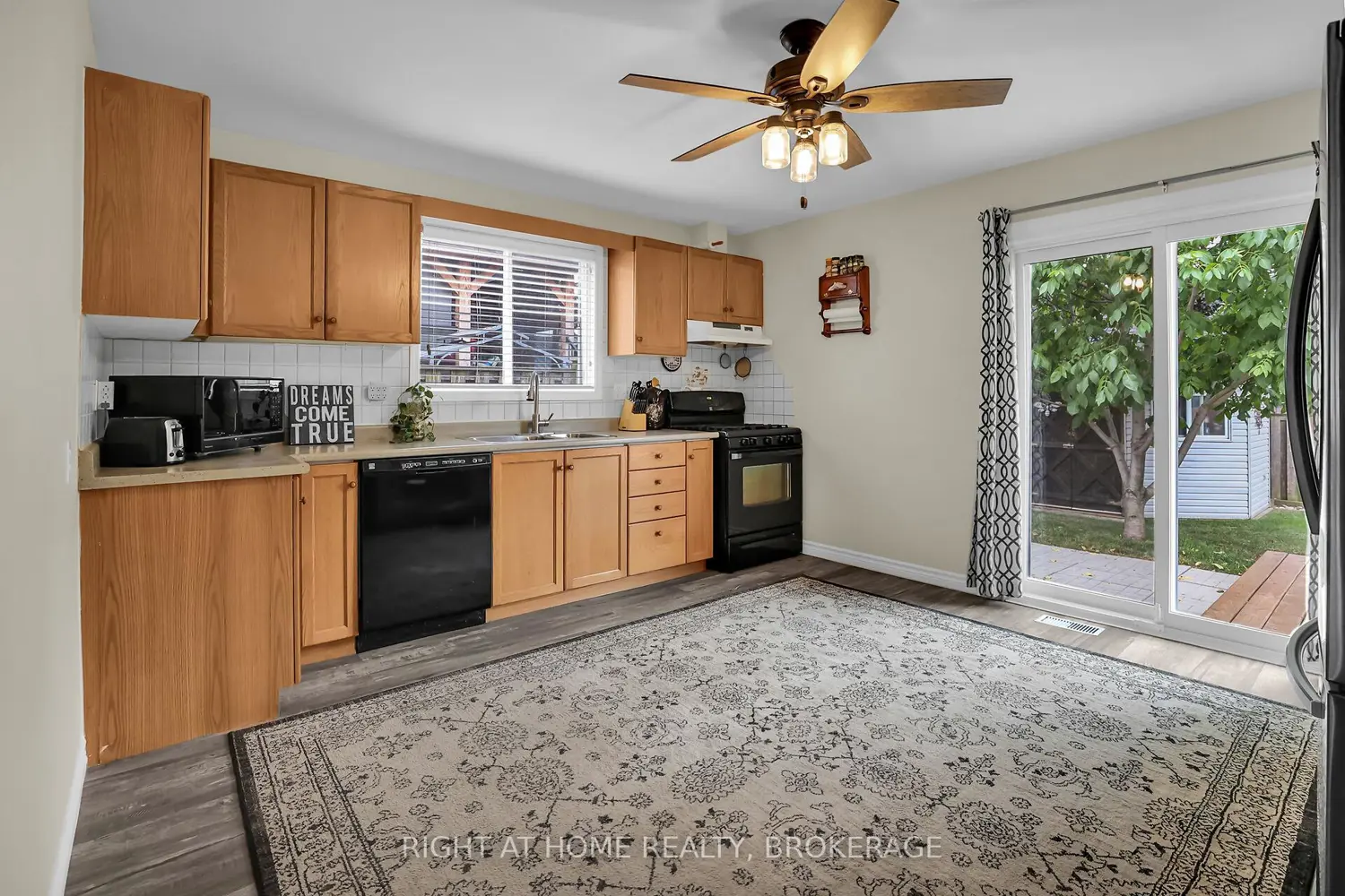 Additional image 2 of 4423 Dennis Avenue