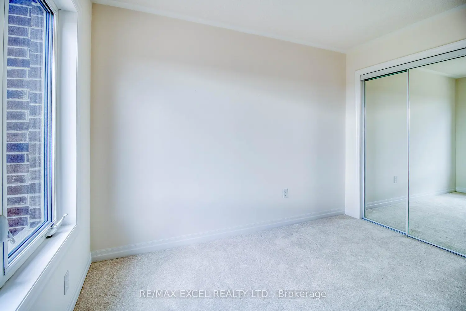 Additional image 16 of 124 Solstice Circle