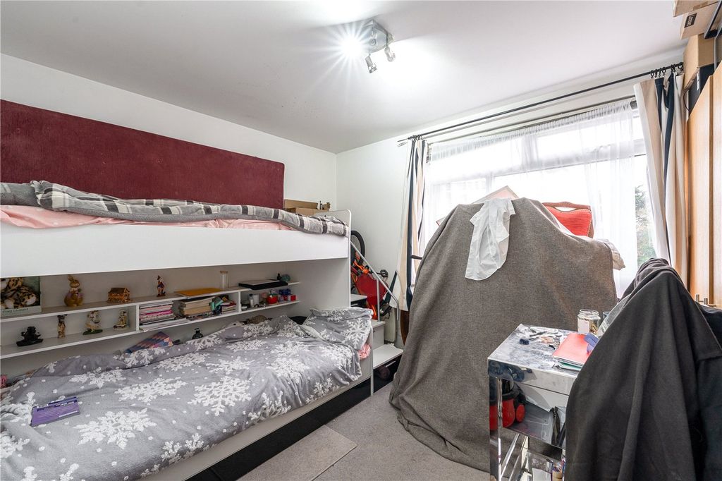 Additional image 15 of 2 bed flat for saleBeechcroft Manor, Weybridge, Surrey KT13