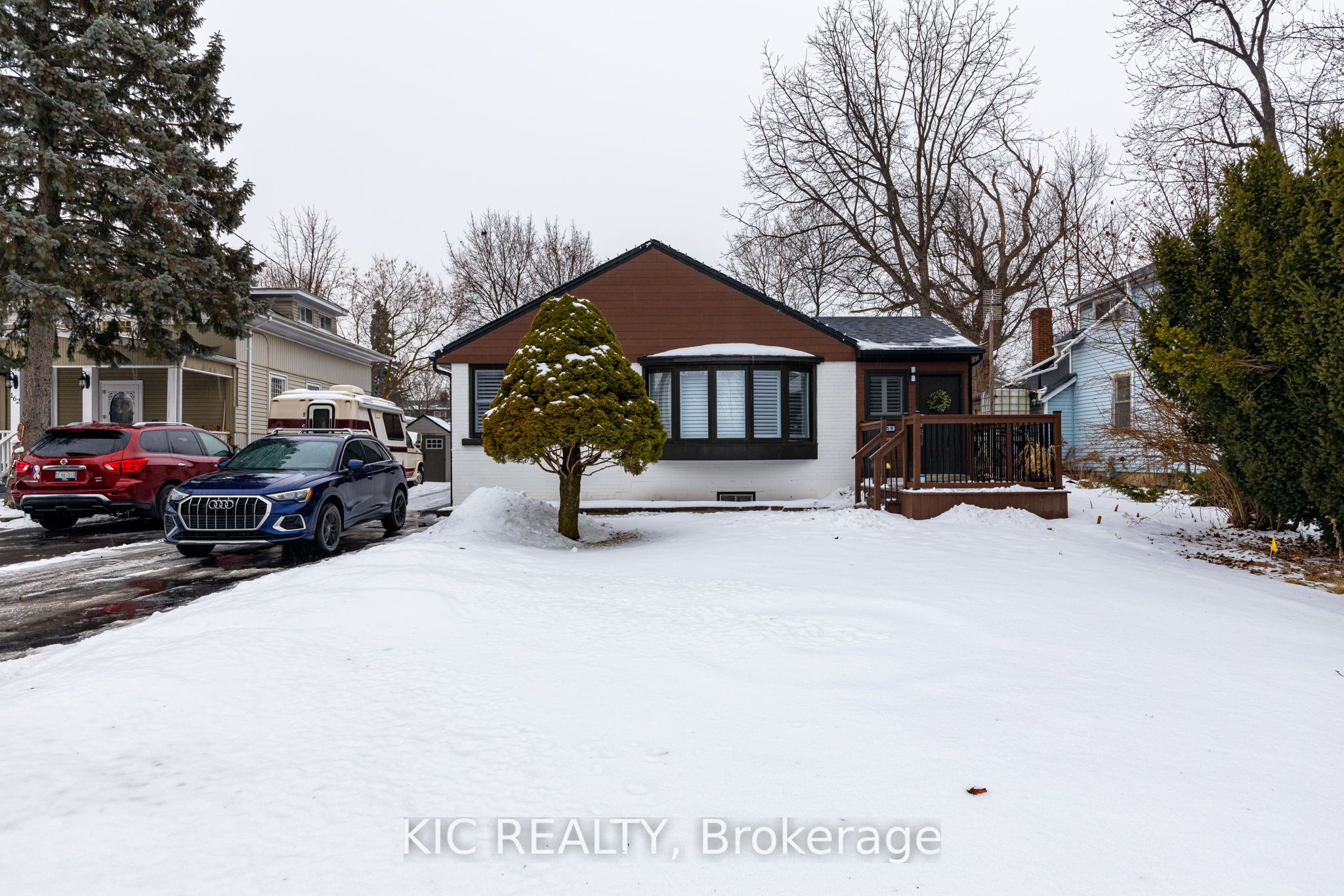 BSMENT-156 Commercial Street, Milton, ON, L9T 2J2