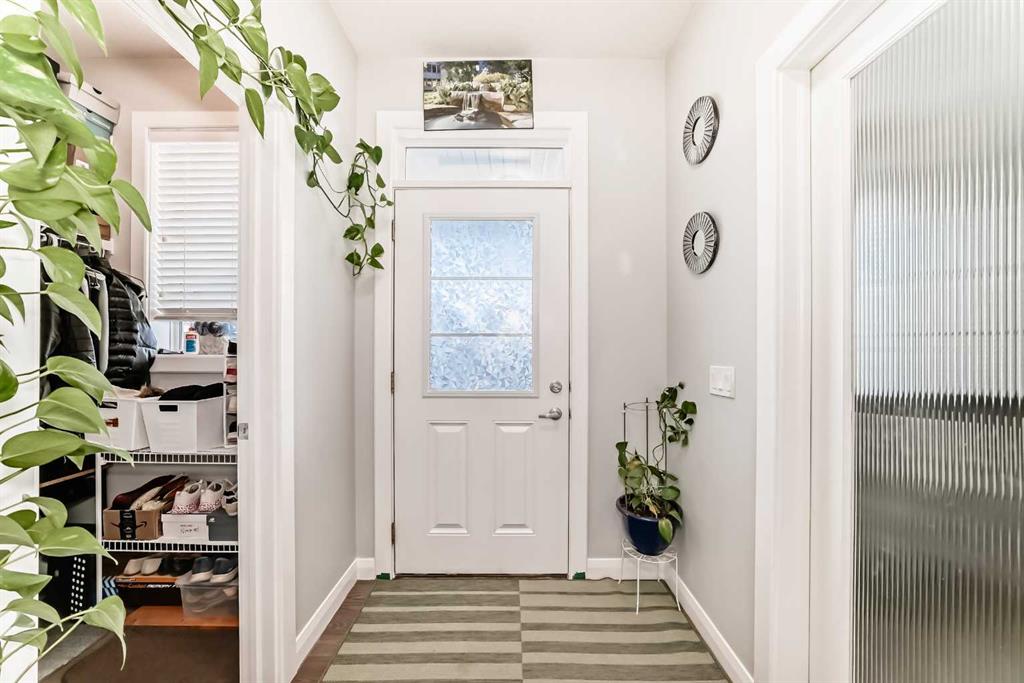 Additional image 3 of 423 Redstone Drive NE, Calgary, AB, T3N0R1