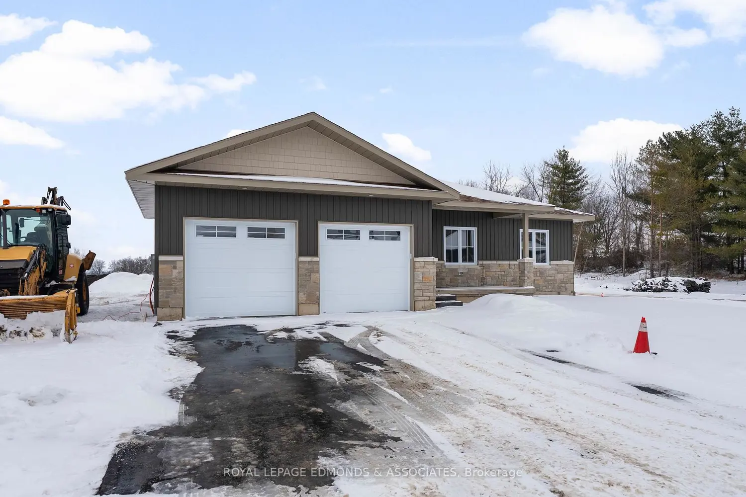 30 Bamagillia Street