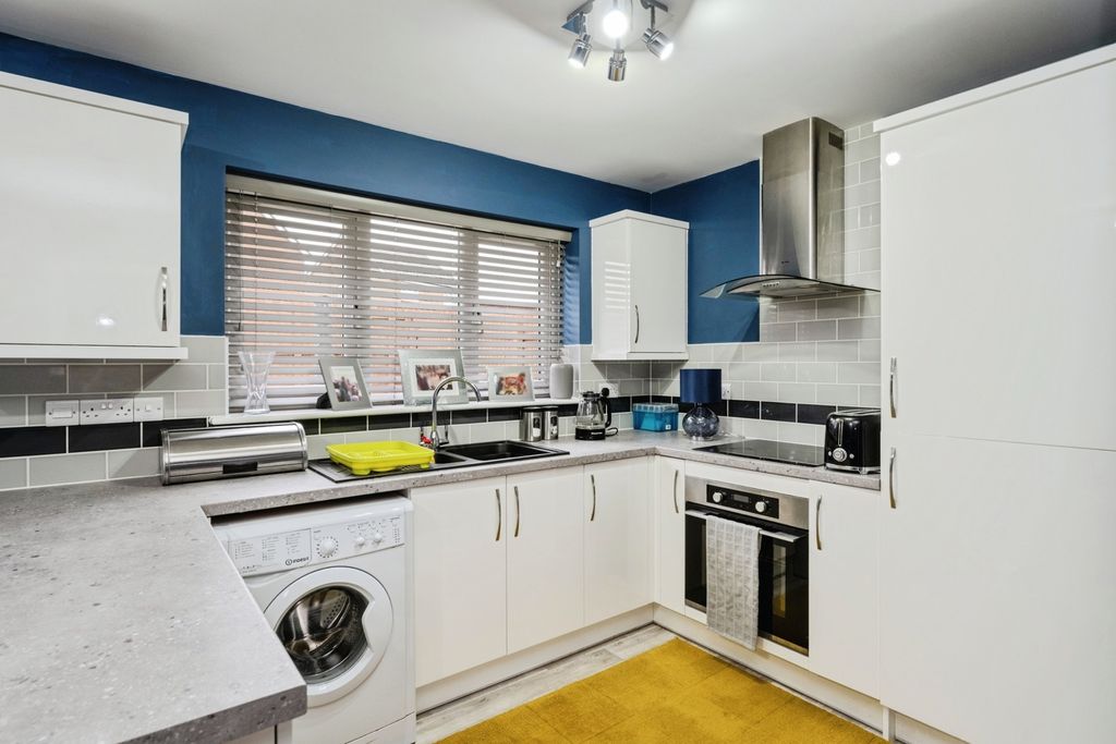 Additional image 7 of 3 bed semi-detached house for saleClos Clement, Five Roads, Llanelli, Carmarthenshire SA15