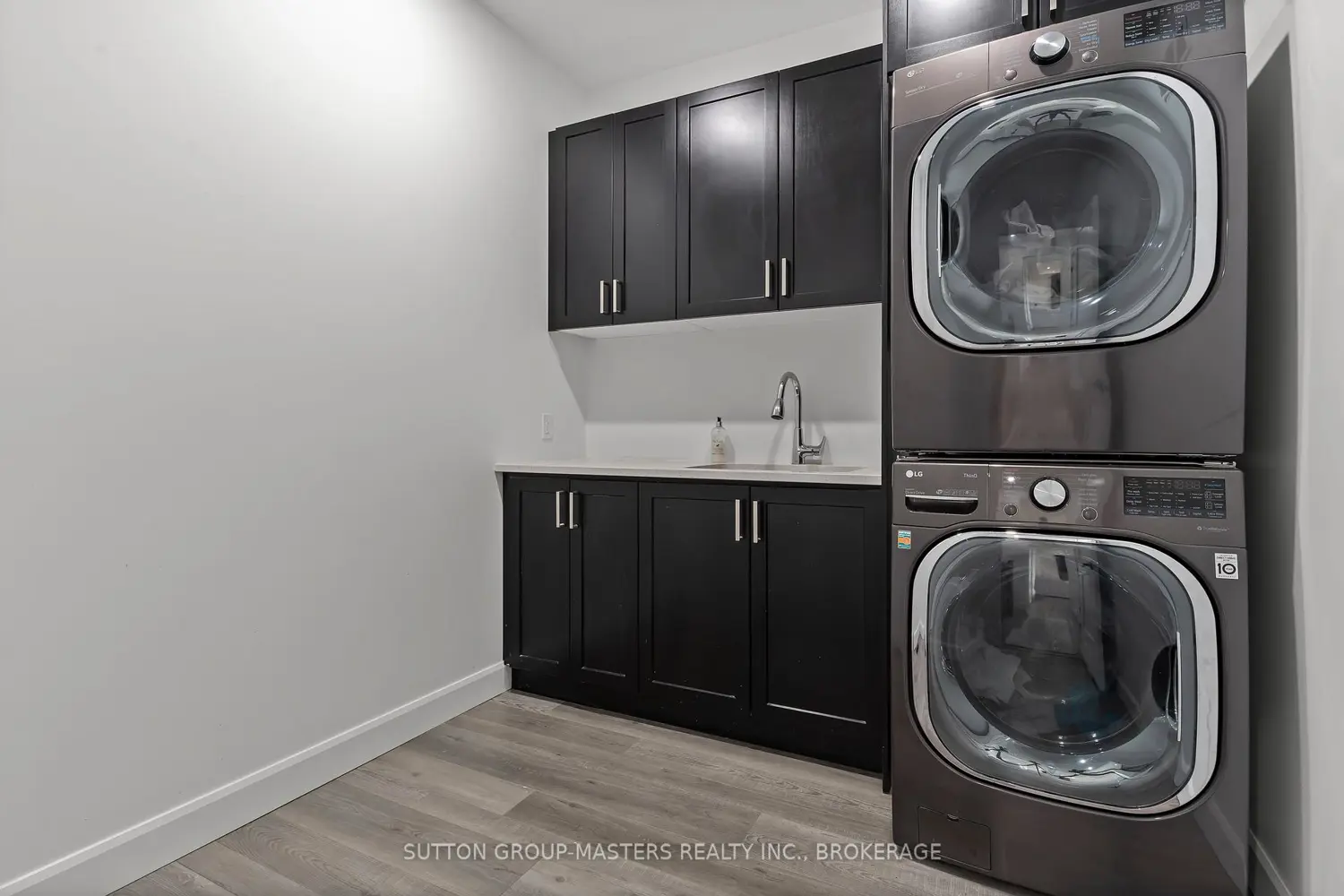 Additional image 10 of 119 Hineman Street