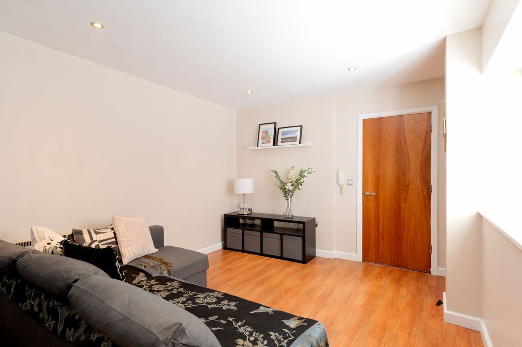 Additional image 5 of 1 bed flat for saleEyre Lane, Sheffield S1