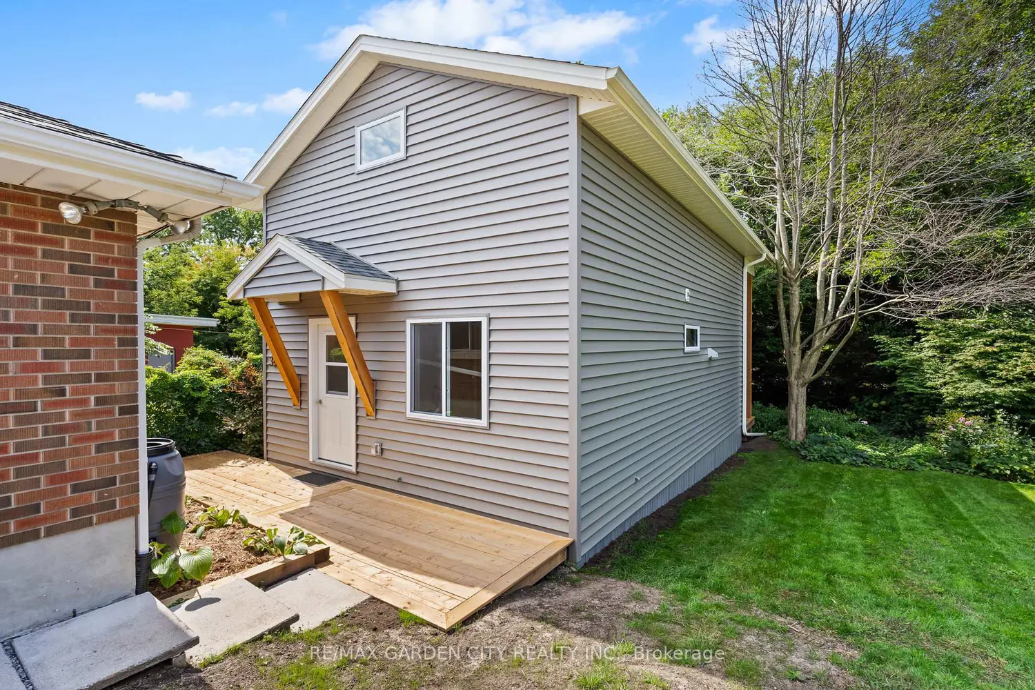 Additional image 2 of 34 Kenworth Drive