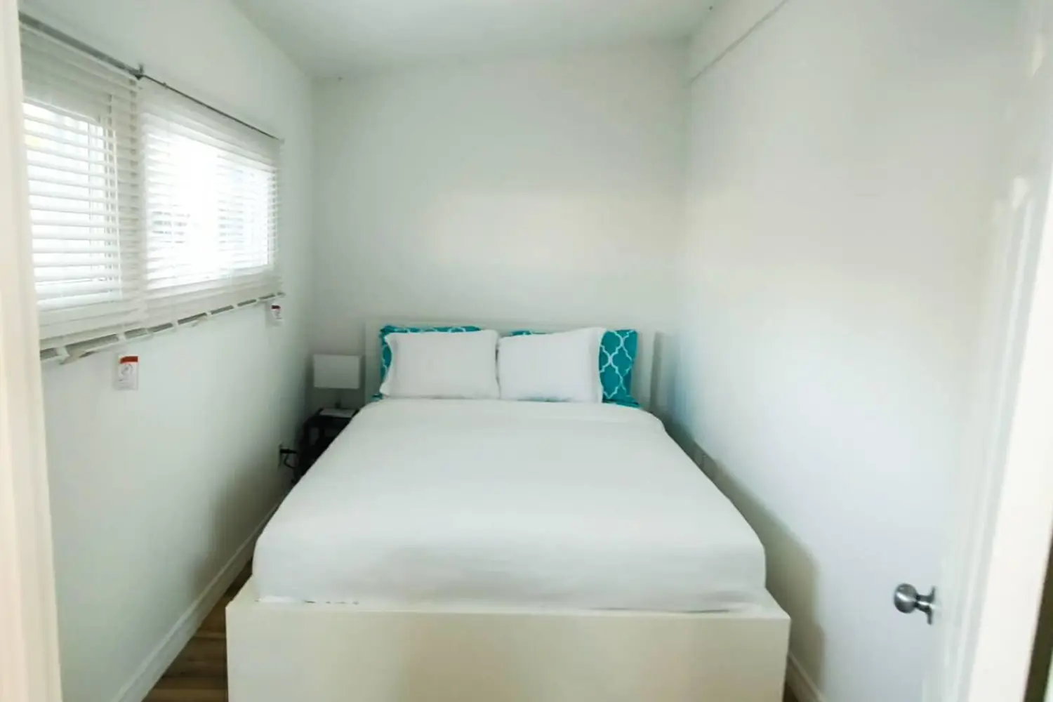 Additional image 7 of 12209 Lakeshore Road