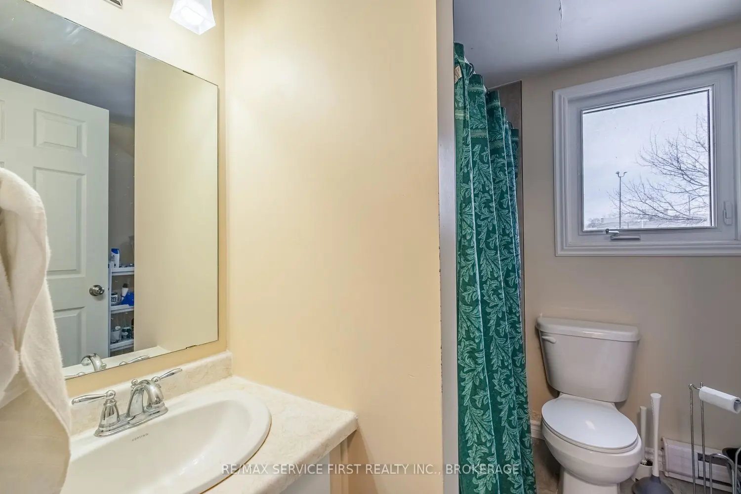 Additional image 10 of 240 Wellington Street