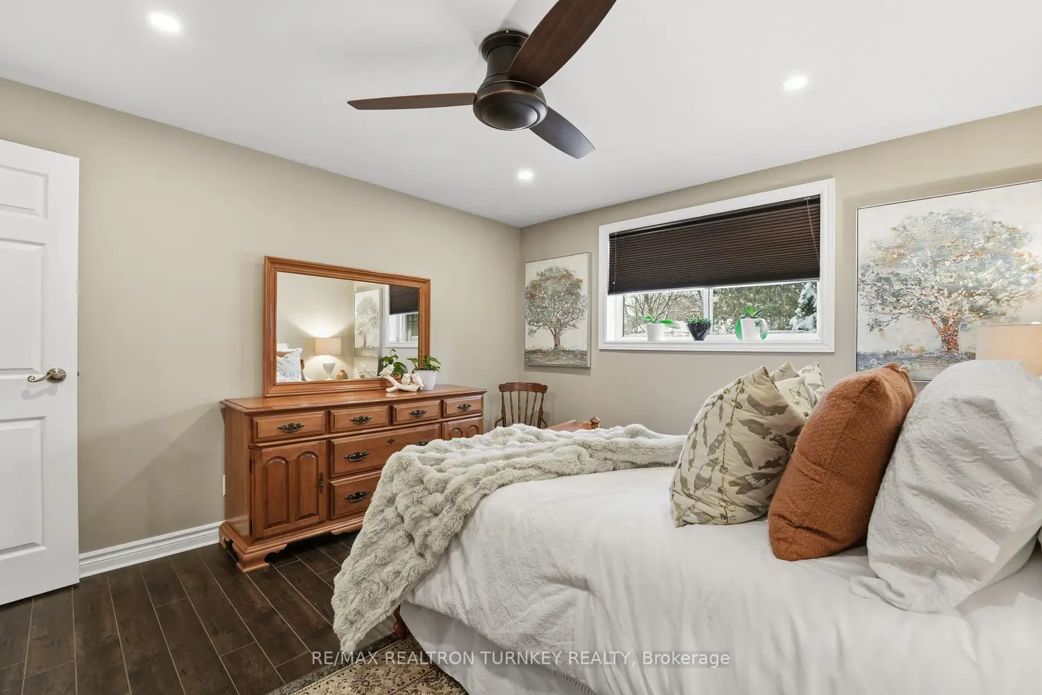 Additional image 10 of 74 The Queensway 202