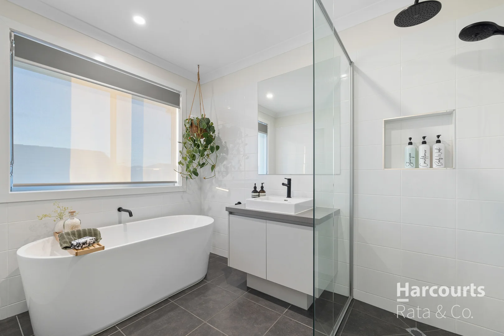 Additional image 18 of 14 Roaming Drive, Fraser Rise VIC 3336