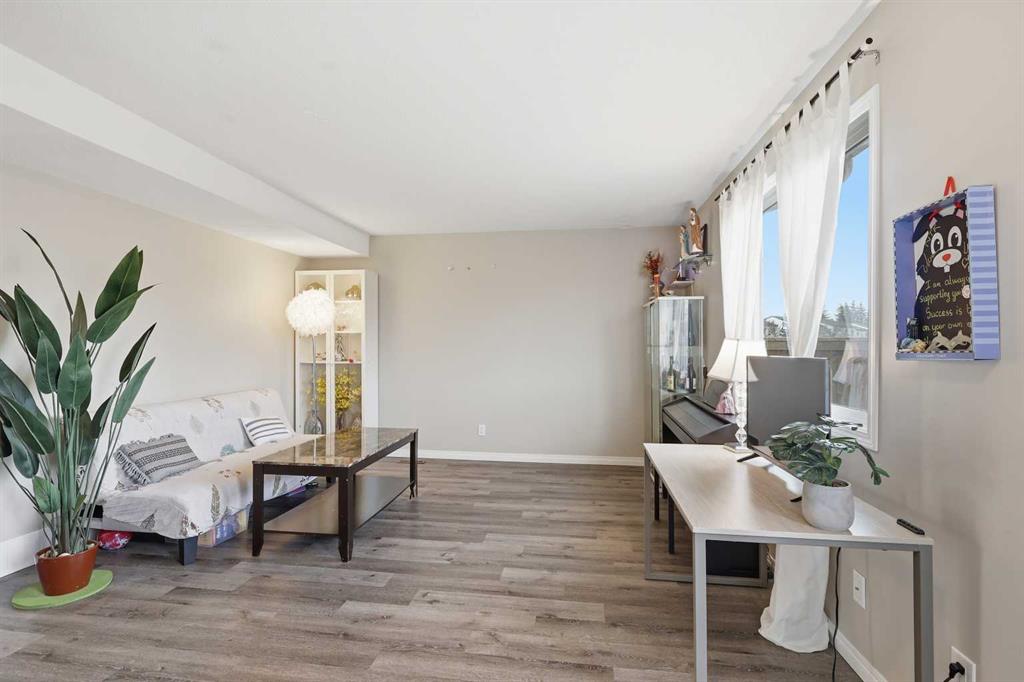 Additional image 5 of 37-6020 Temple Drive NE, Calgary, AB, t1y4r5