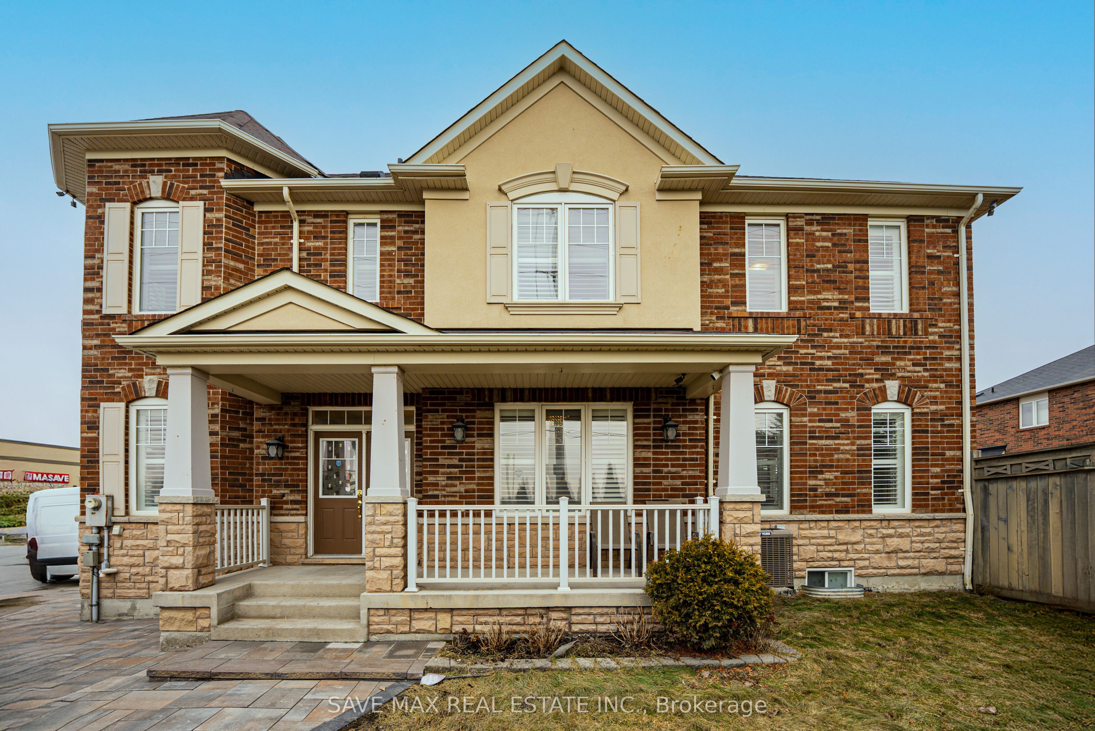 198 Gardenbrooke Trail, Brampton, ON, L6P 3C8