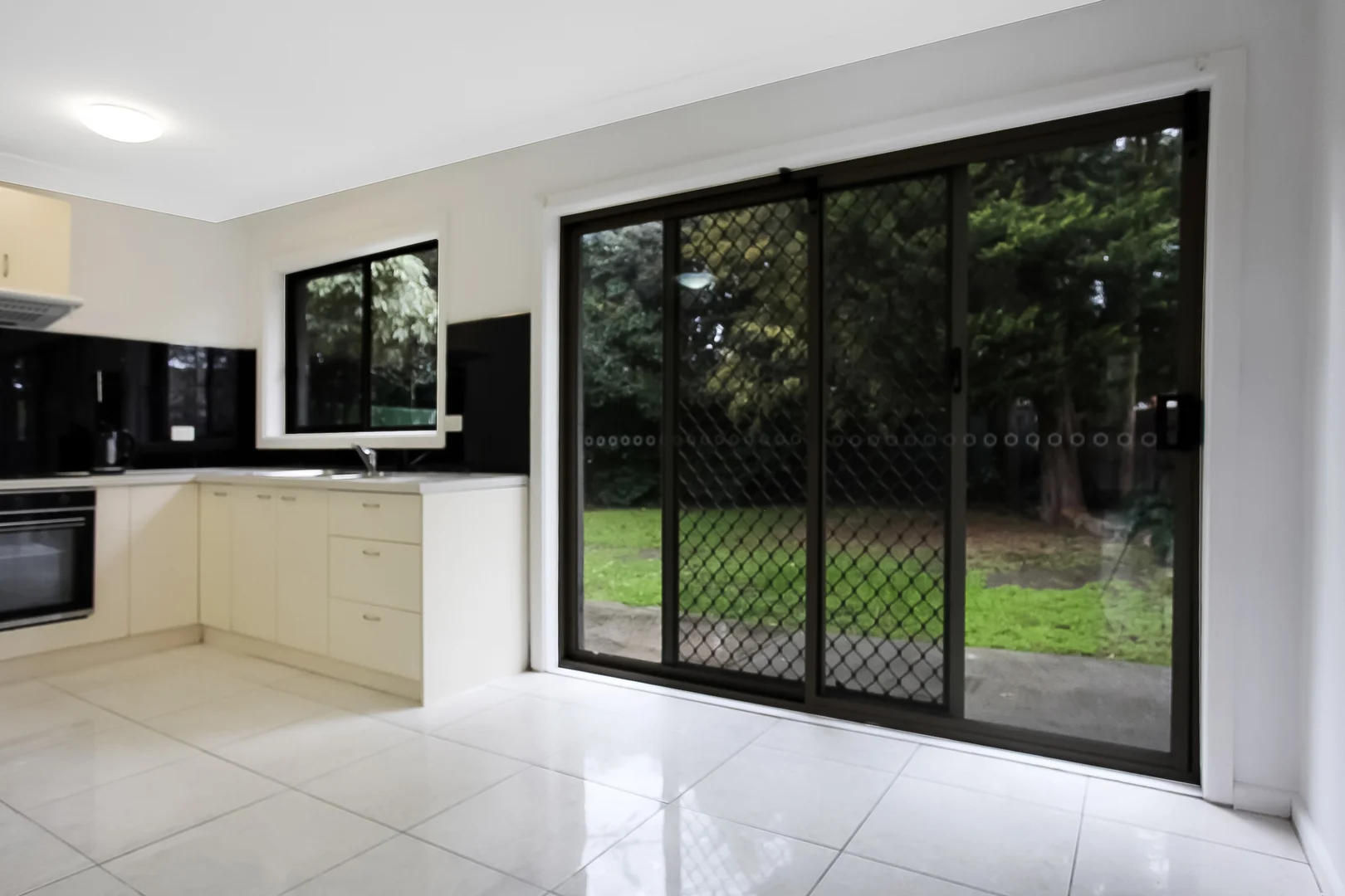 Additional image 2 of 8 Achilles Street, Heidelberg West VIC 3081