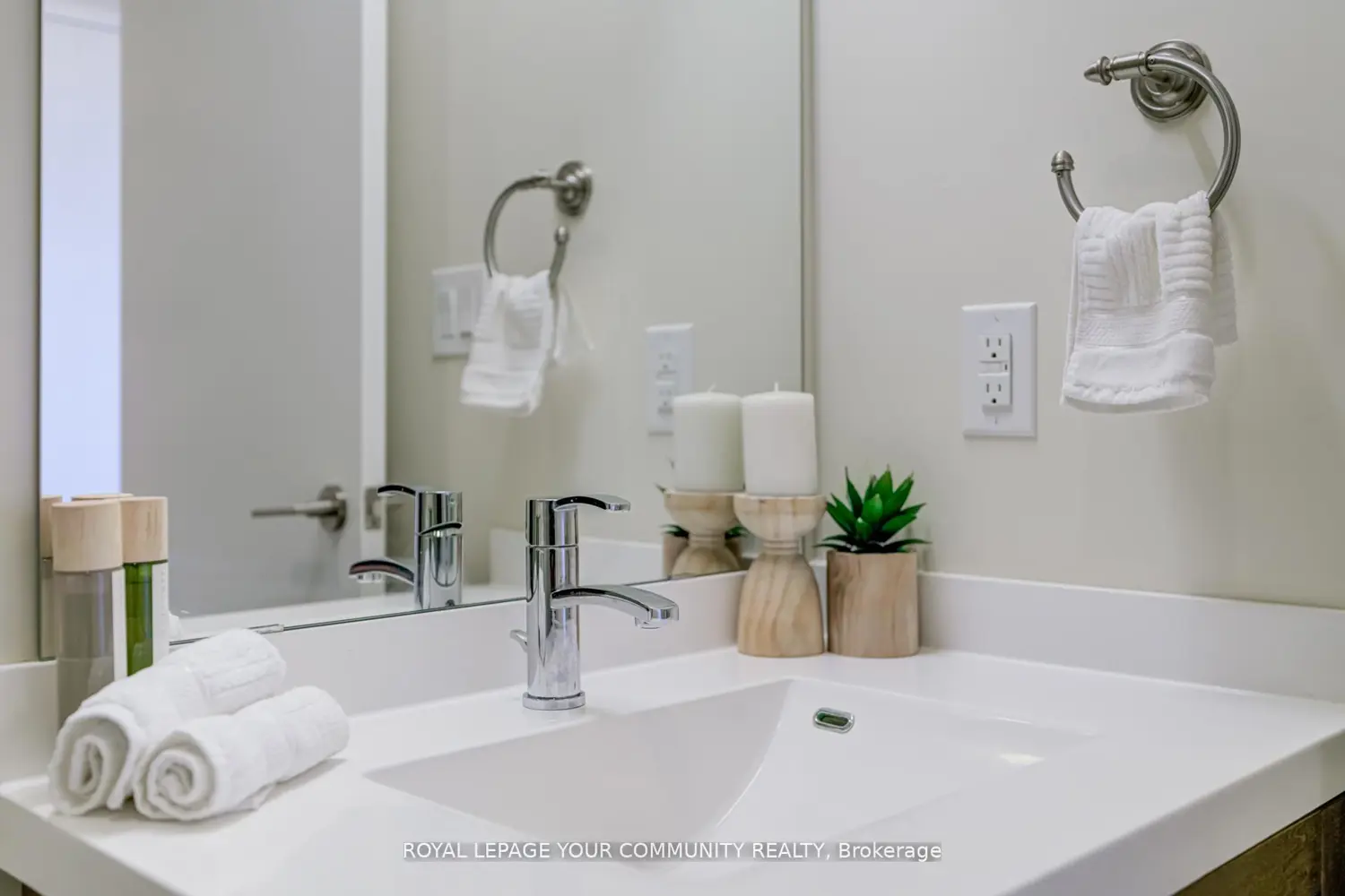 Additional image 13 of 540 Bur Oak Avenue 222