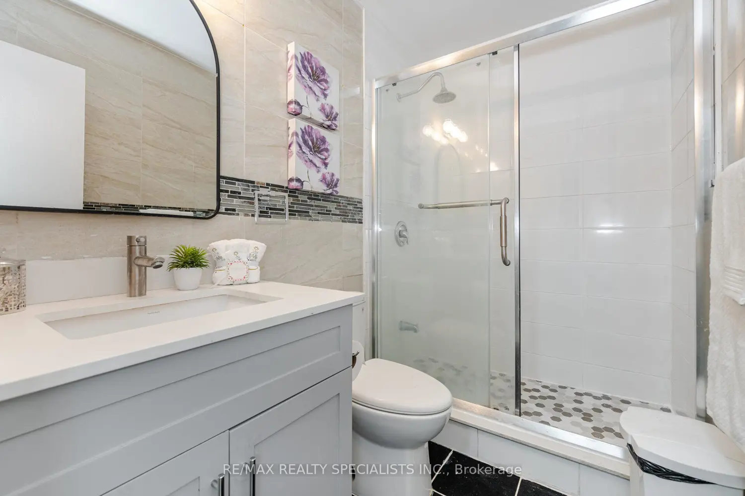 Additional image 13 of 3025 The Credit Woodlands Road 325