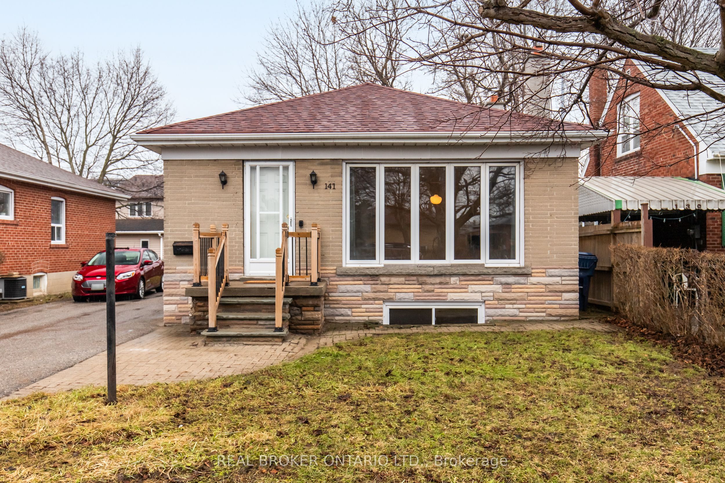 141 Ellesmere Road, Toronto, ON, M1R 4C3