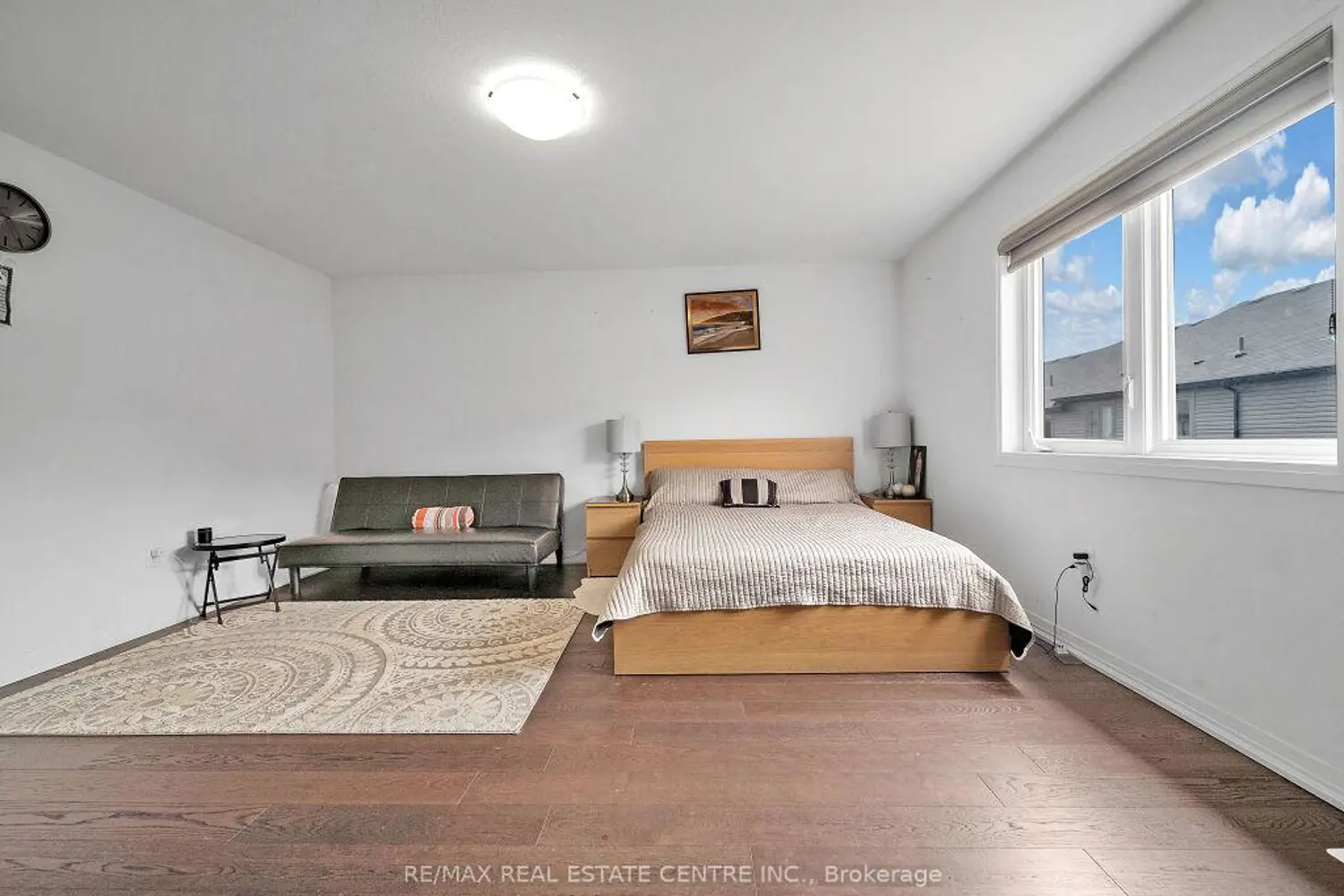 Additional image 15 of 30 Times Square Boulevard 177