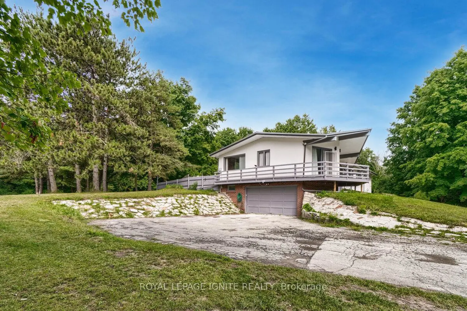 Additional image 3 of 5812 Beech Grove Side Road