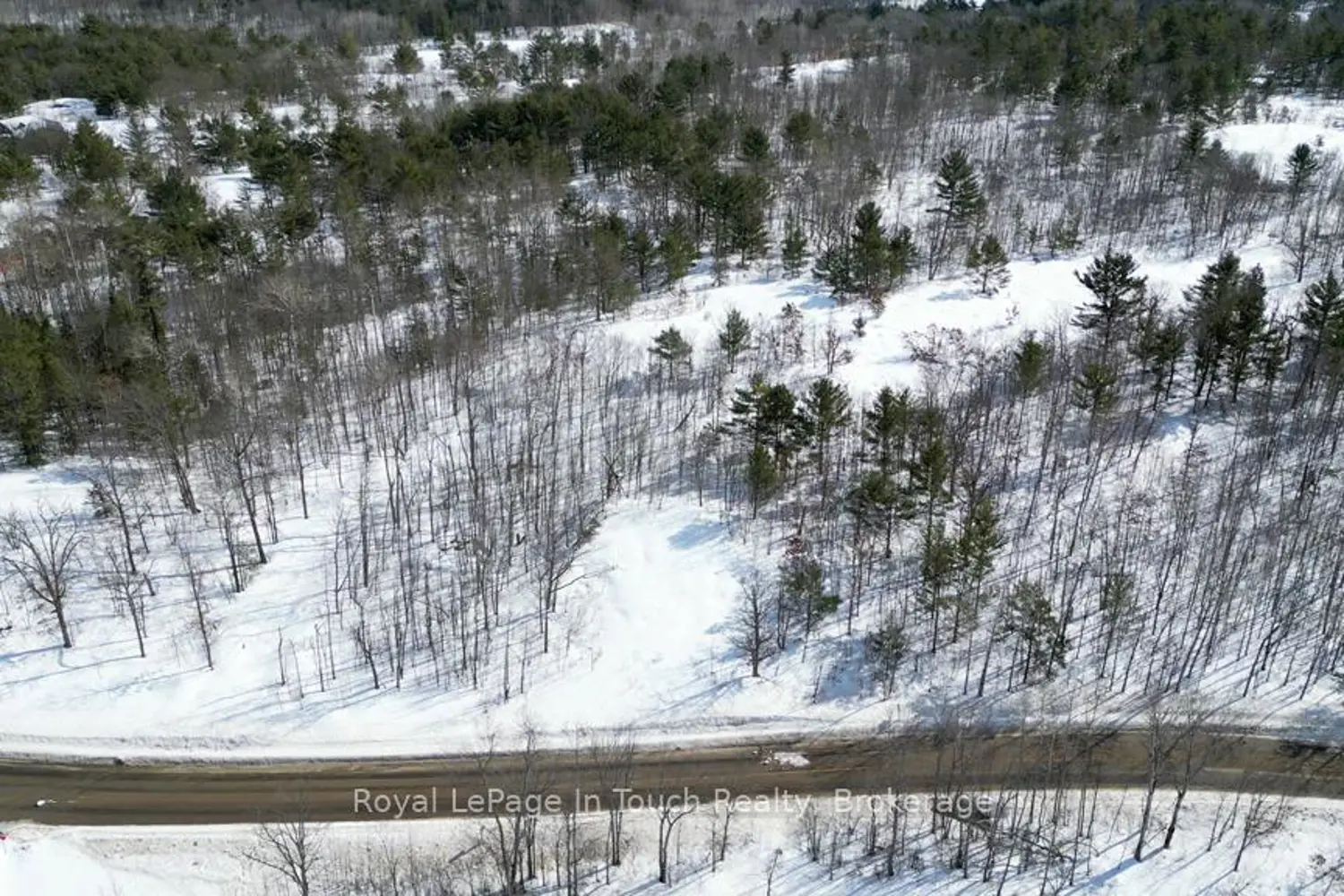 Additional image 2 of 434 South Bay Road