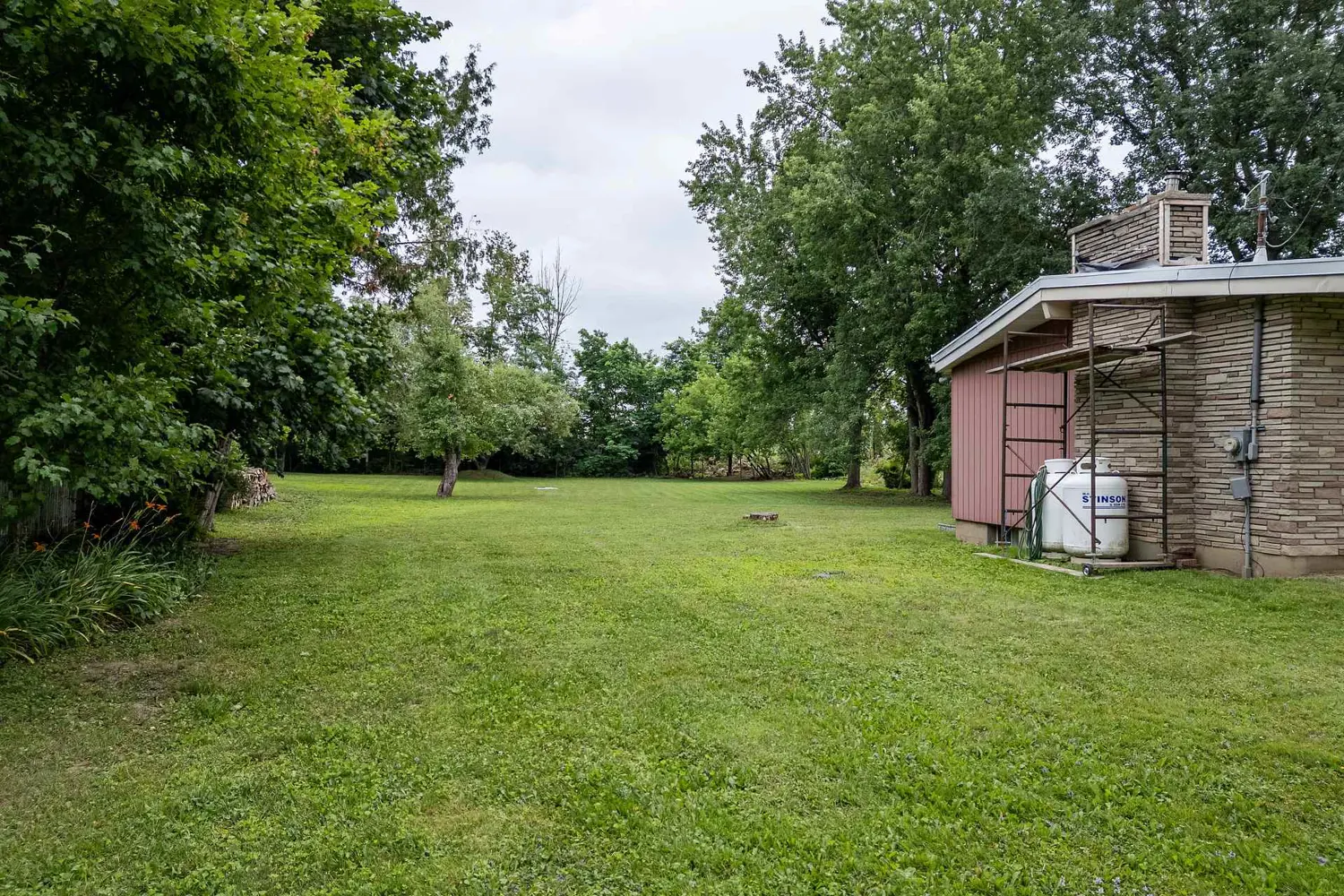 Additional image 3 of 5329 Bank Street