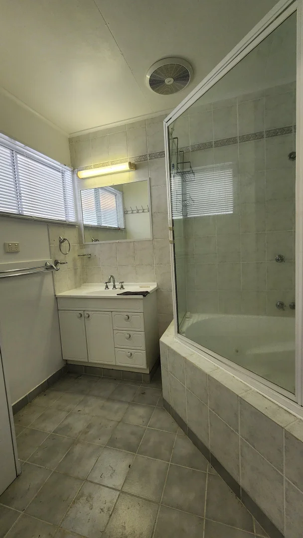 Additional image 13 of 2 Becker St, Moura QLD 4718