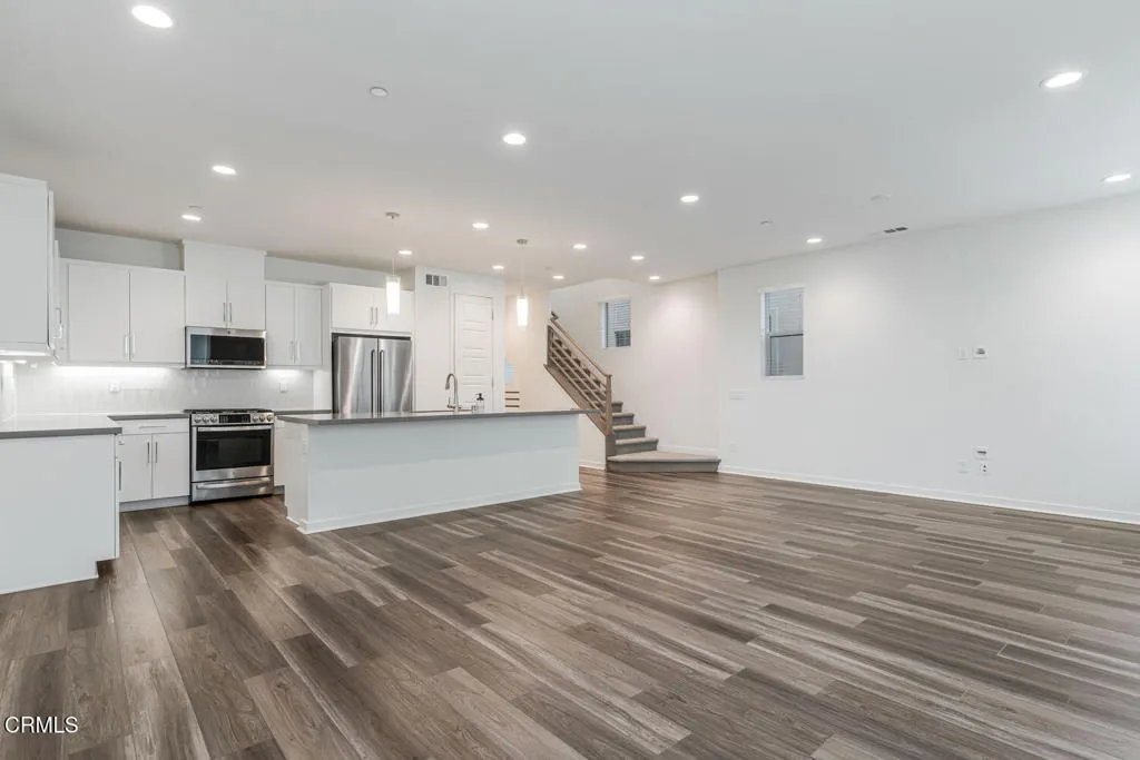 Additional image 14 of 1085 Canal Street, Oxnard, CA 93035