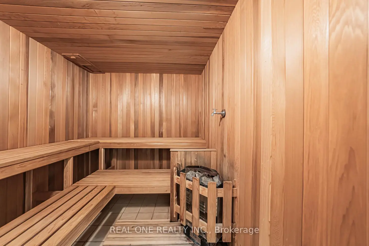 Additional image 19 of 14 Alm Court