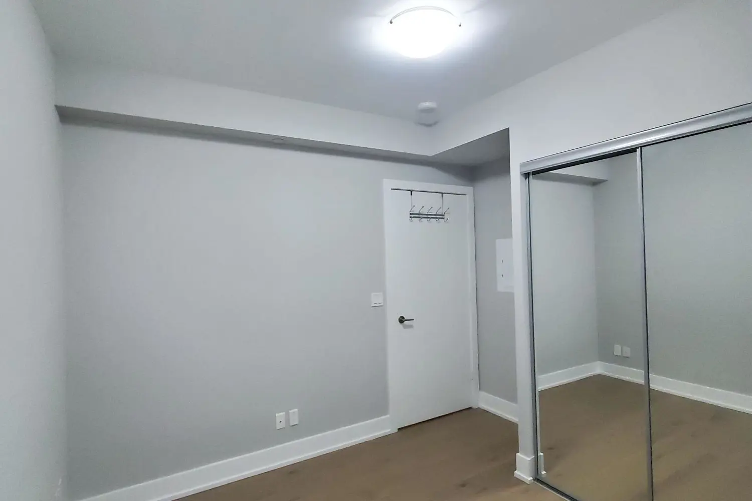 Additional image 12 of 200 Bloor Street 1501