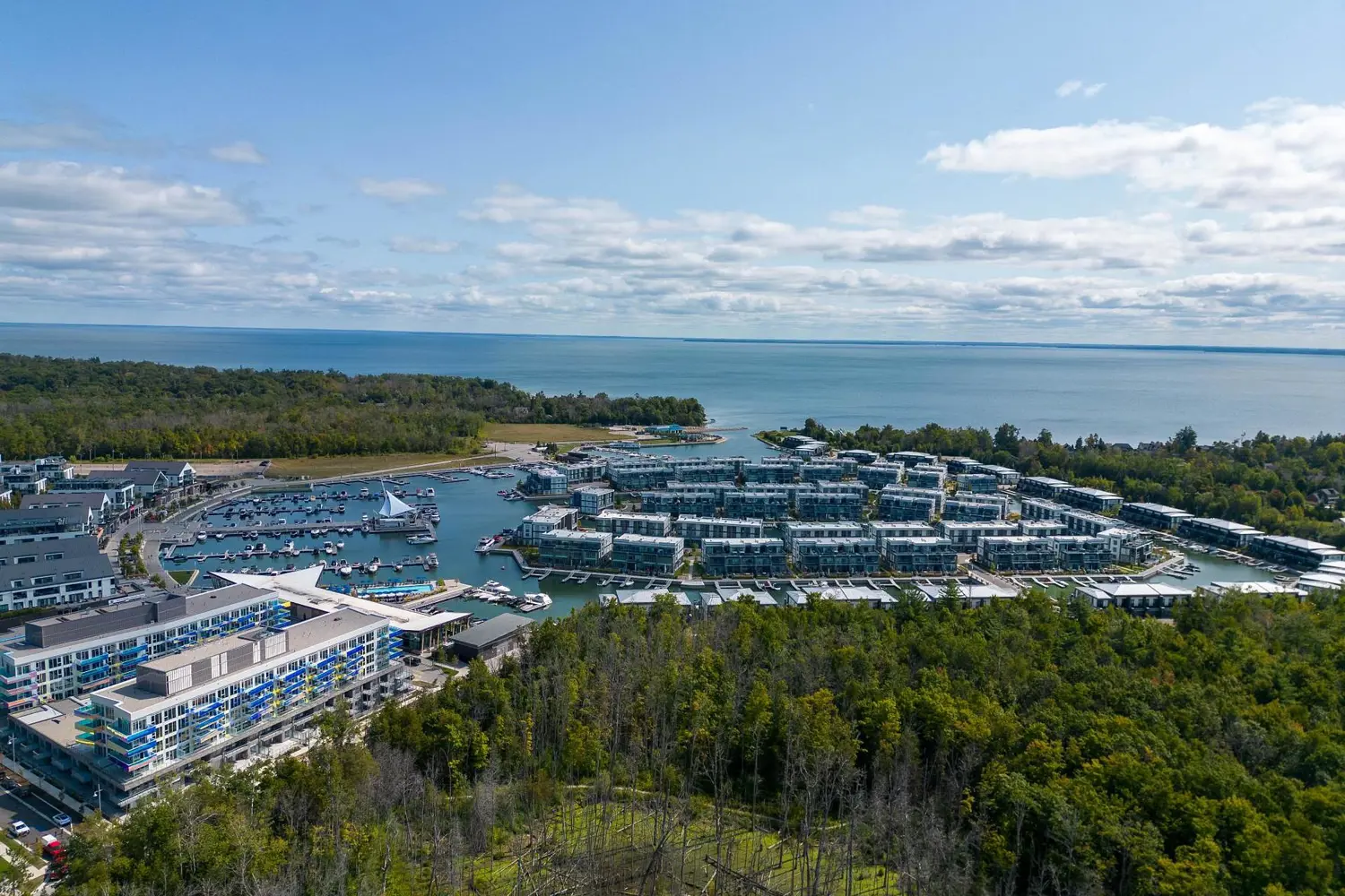 Additional image 15 of 415 Sea Ray Avenue #431