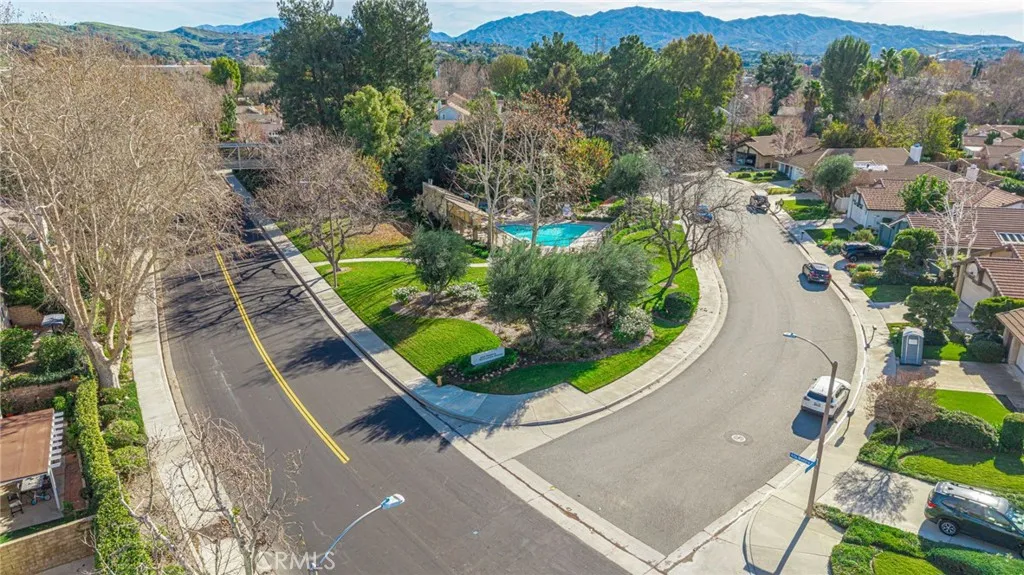 Additional image 48 of 23540 Lampara Dr, Valencia, CA 91355