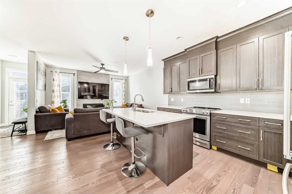 Additional image 6 of 423 Redstone Drive NE, Calgary, AB, T3N0R1