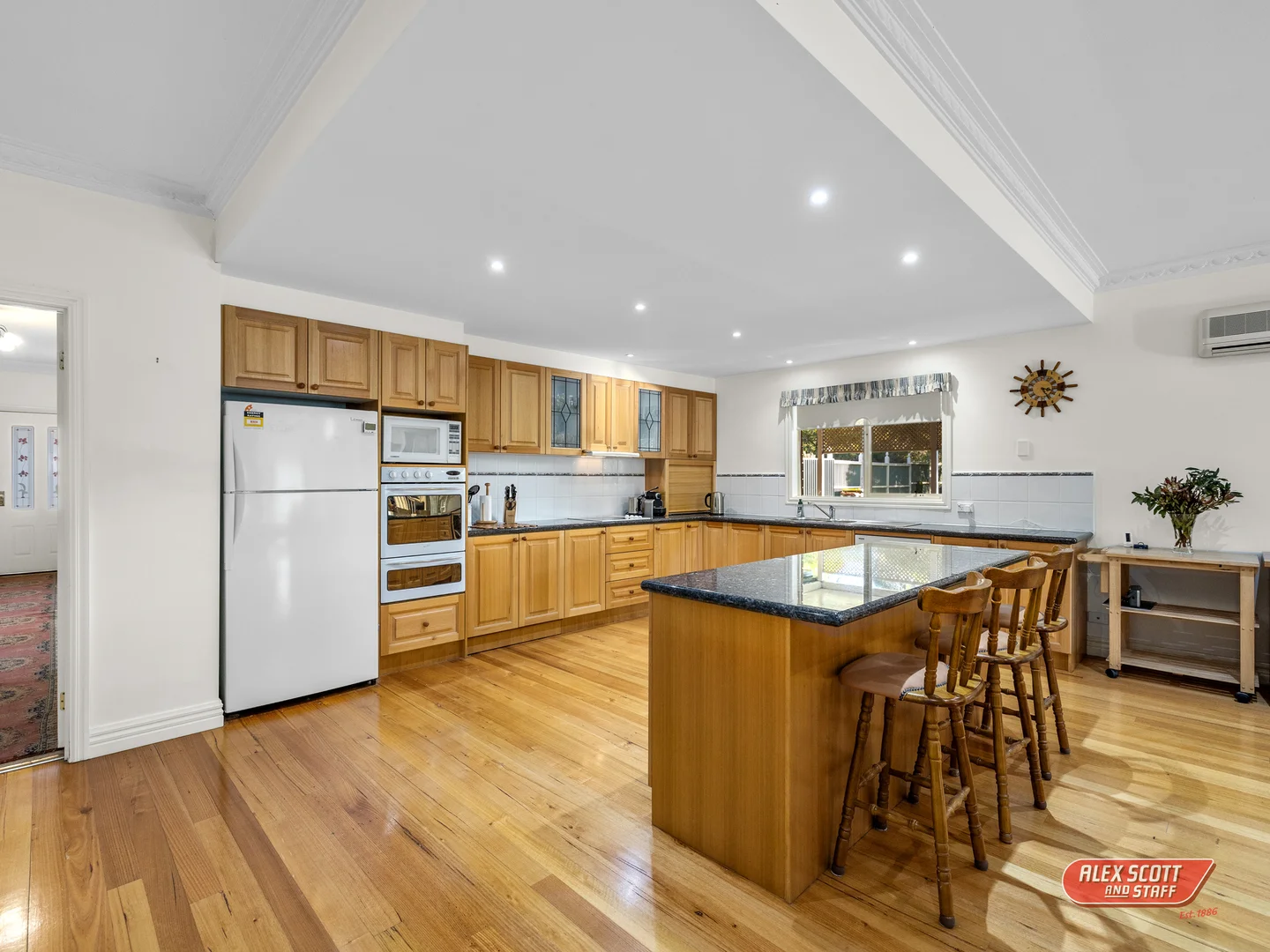 Additional image 9 of 12-16 Waratah Close, Cowes VIC 3922