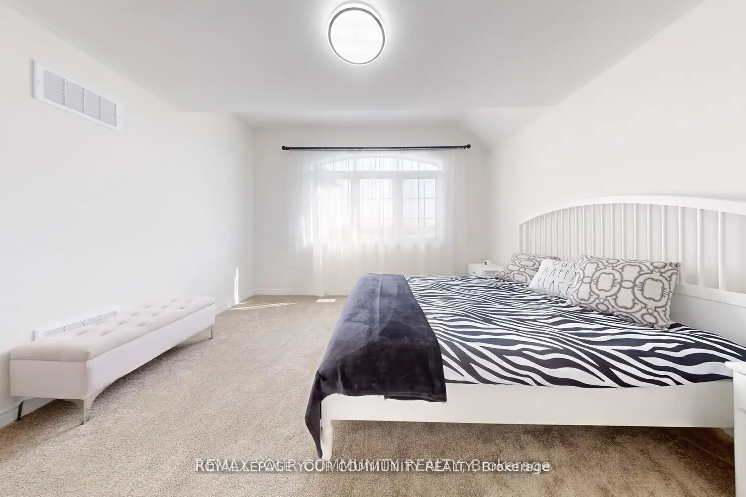 Additional image 16 of 1072 Wickham Road