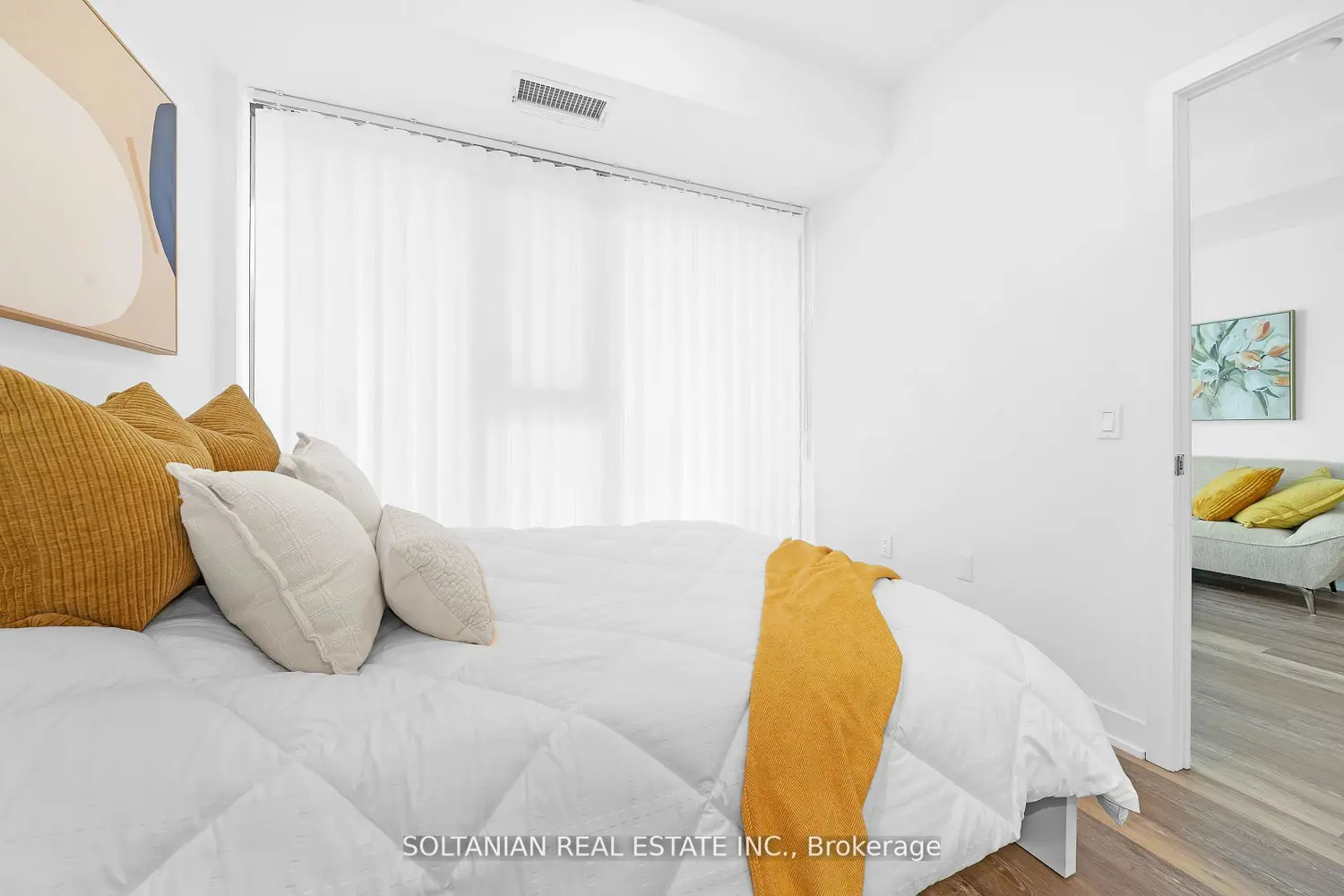 Additional image 12 of 250 Lawrence Avenue 320