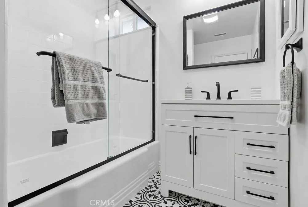 Additional image 111 of 3133 Cedar Avenue, Long Beach, CA 90806