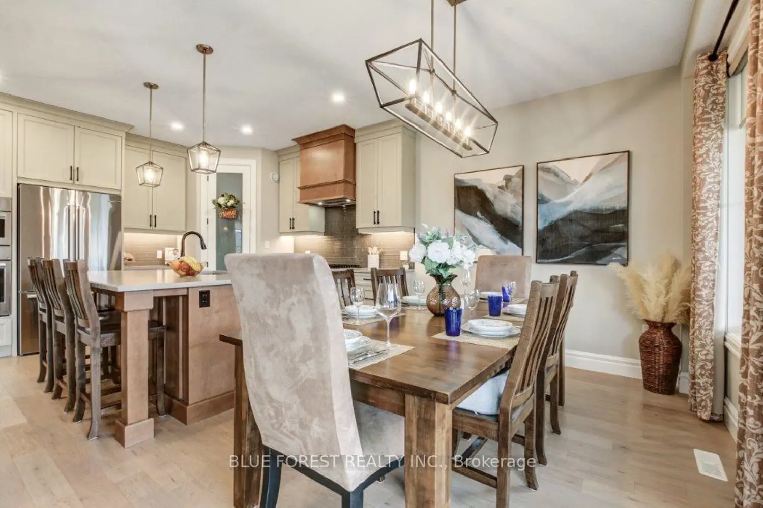 Additional image 7 of 192 Foxborough Place