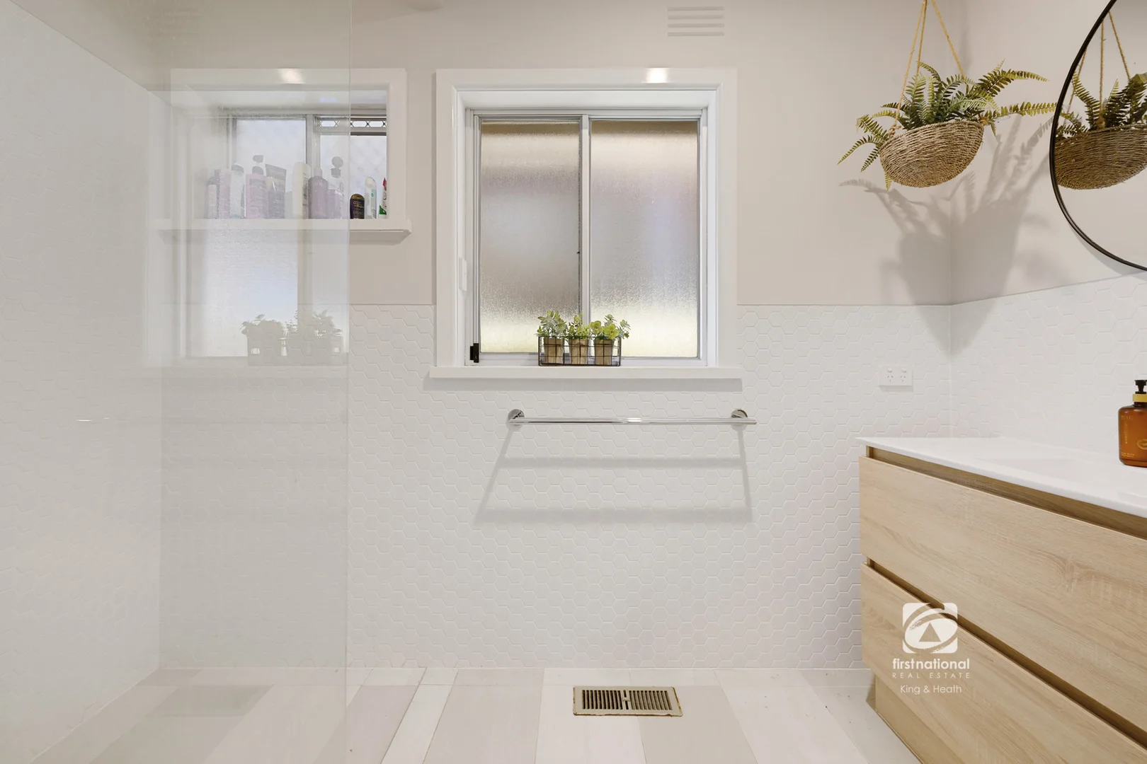 Additional image 13 of 66 Church Street, Lakes Entrance VIC 3909