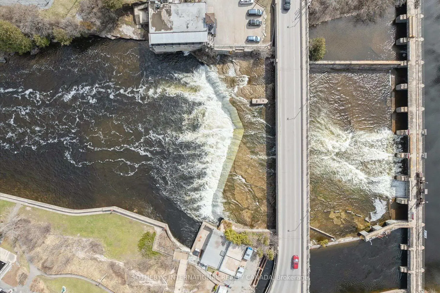 Additional image 18 of 19B West Street 306