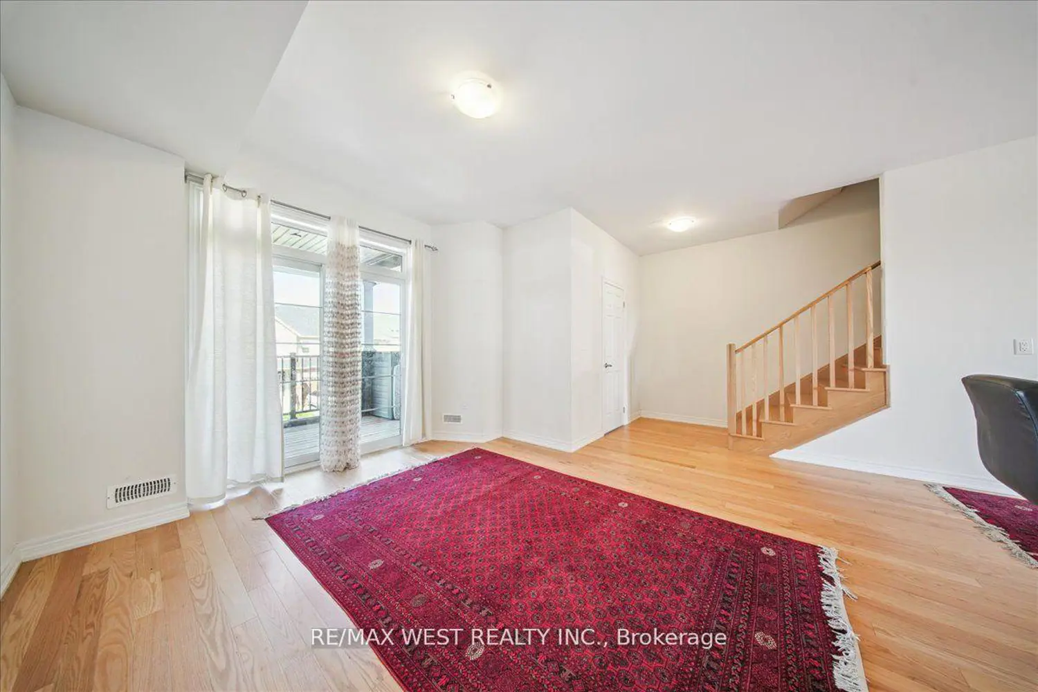 Additional image 6 of 115 Air Dancer Crescent