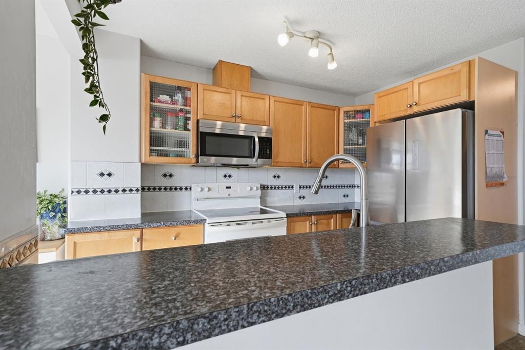 Additional image 4 of 49 Royal Birch Mount NW, Calgary, AB, T3G5W7