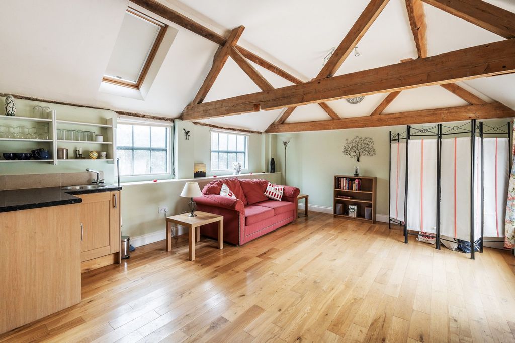 Additional image 57 of Land for saleNear Cranleigh, Surrey GU6